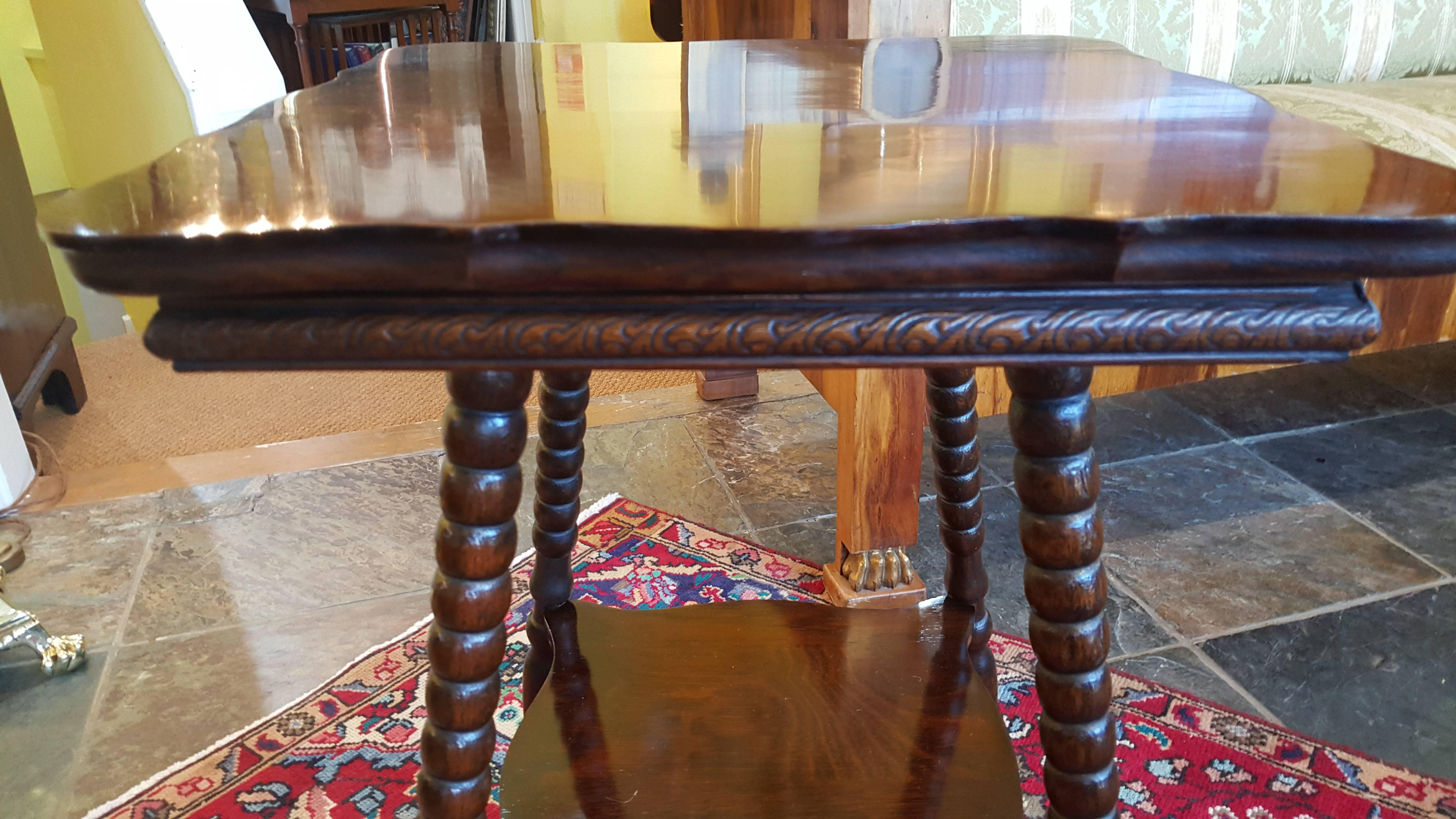 Mid-20th Century Oak Philadelphia Occasional Table For Sale