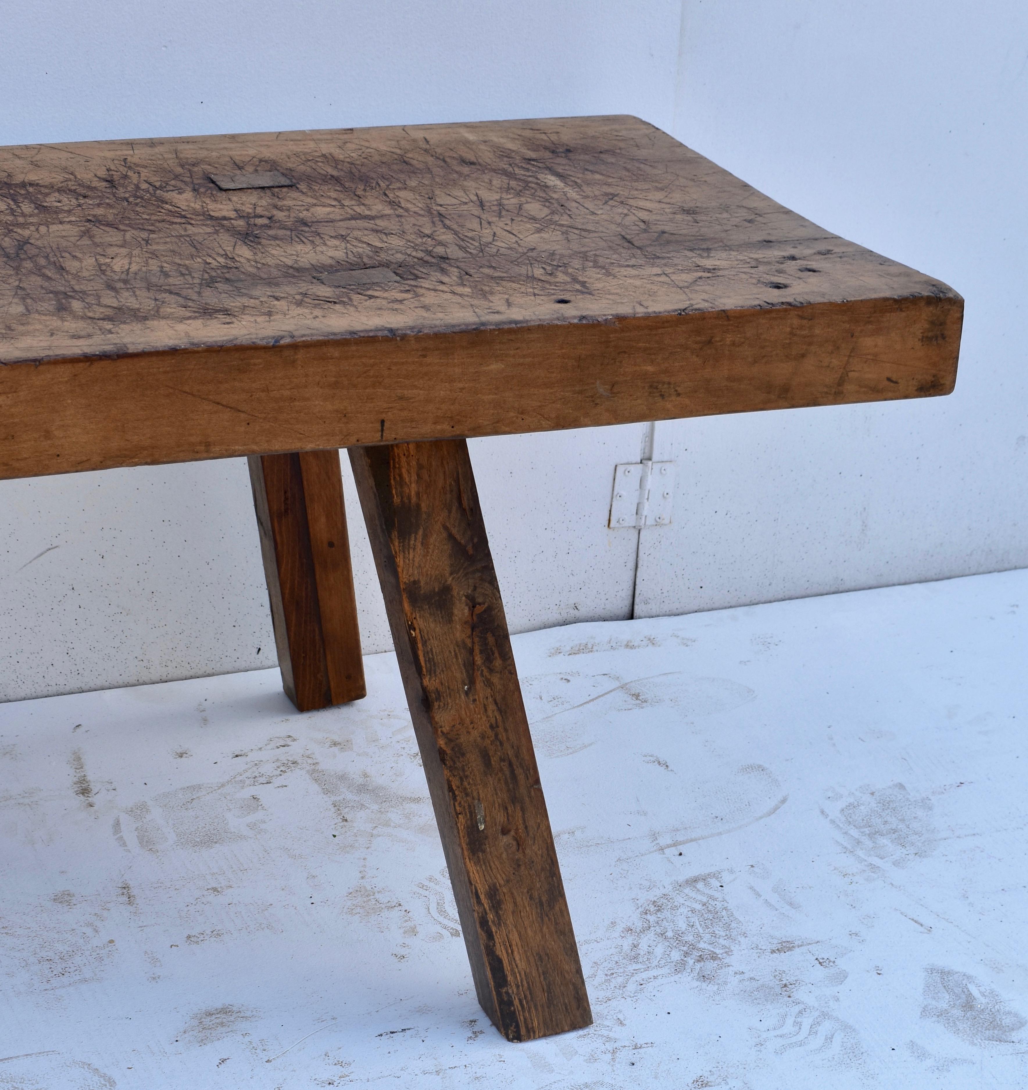 Oak Pig Bench Butcher's Block Coffee Table In Good Condition In Baltimore, MD