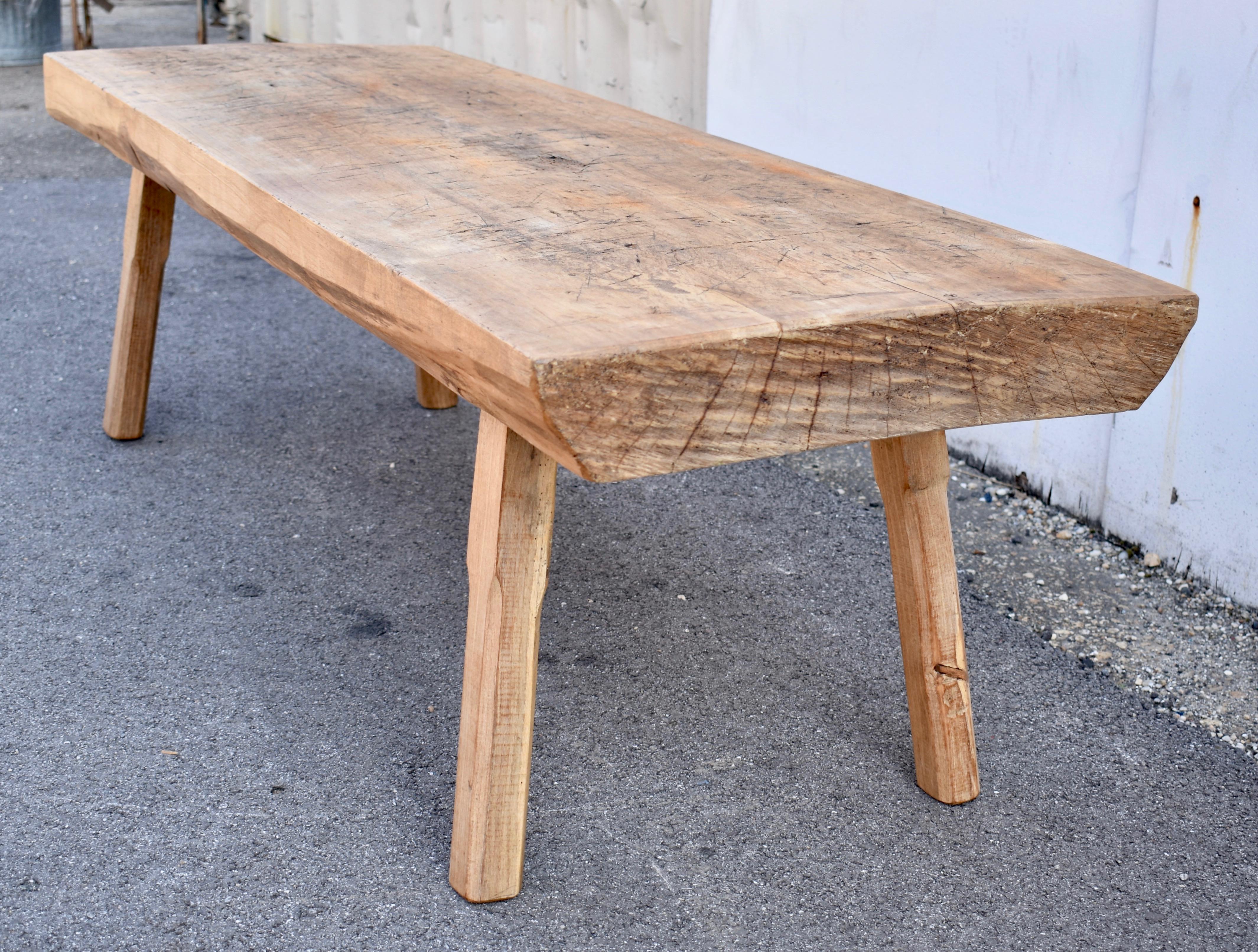 20ième siècle Oak Pig Bench Butcher's Block Coffee Table en vente