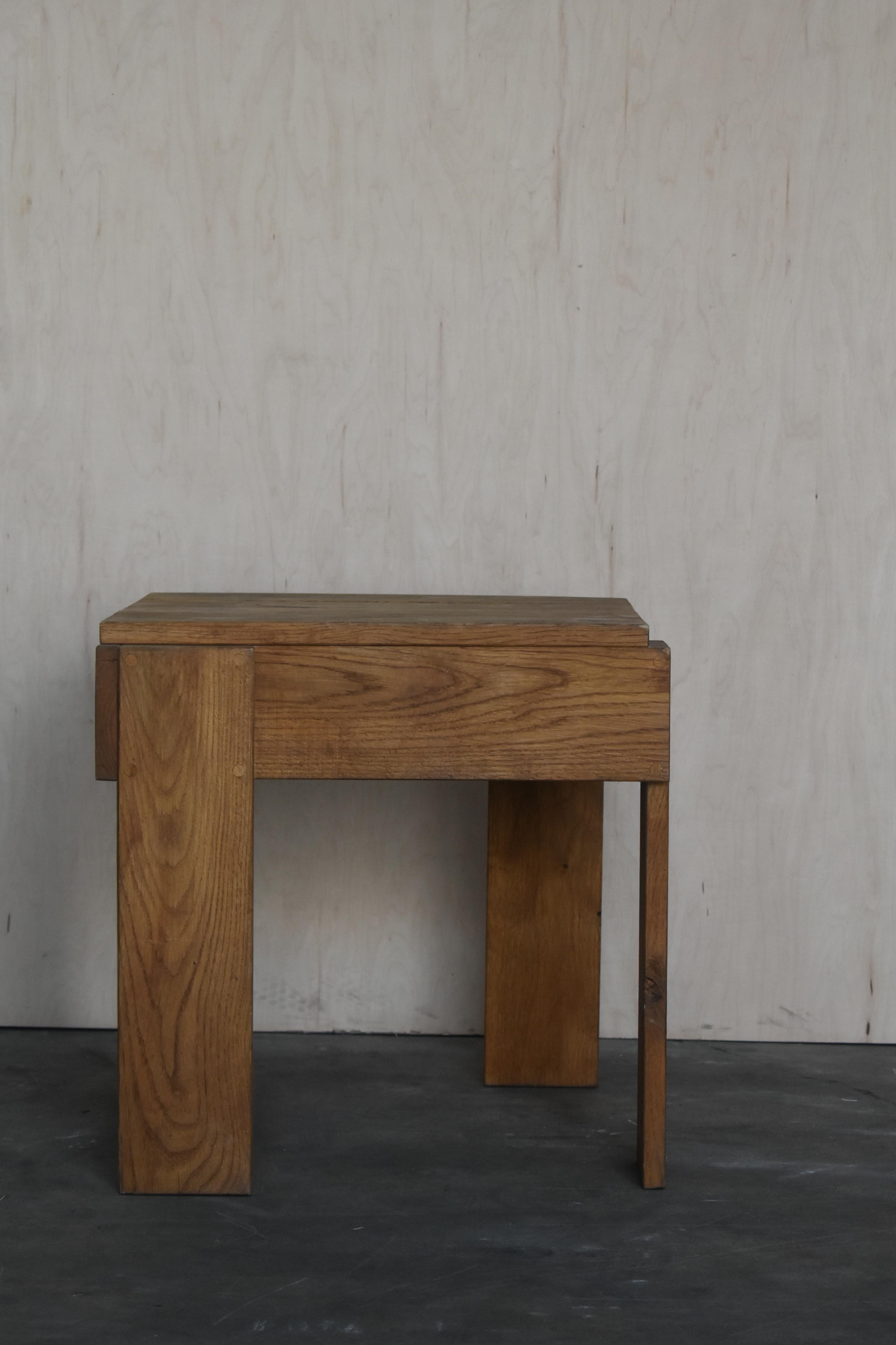 Mesa auxiliar de tablones de roble en venta 3