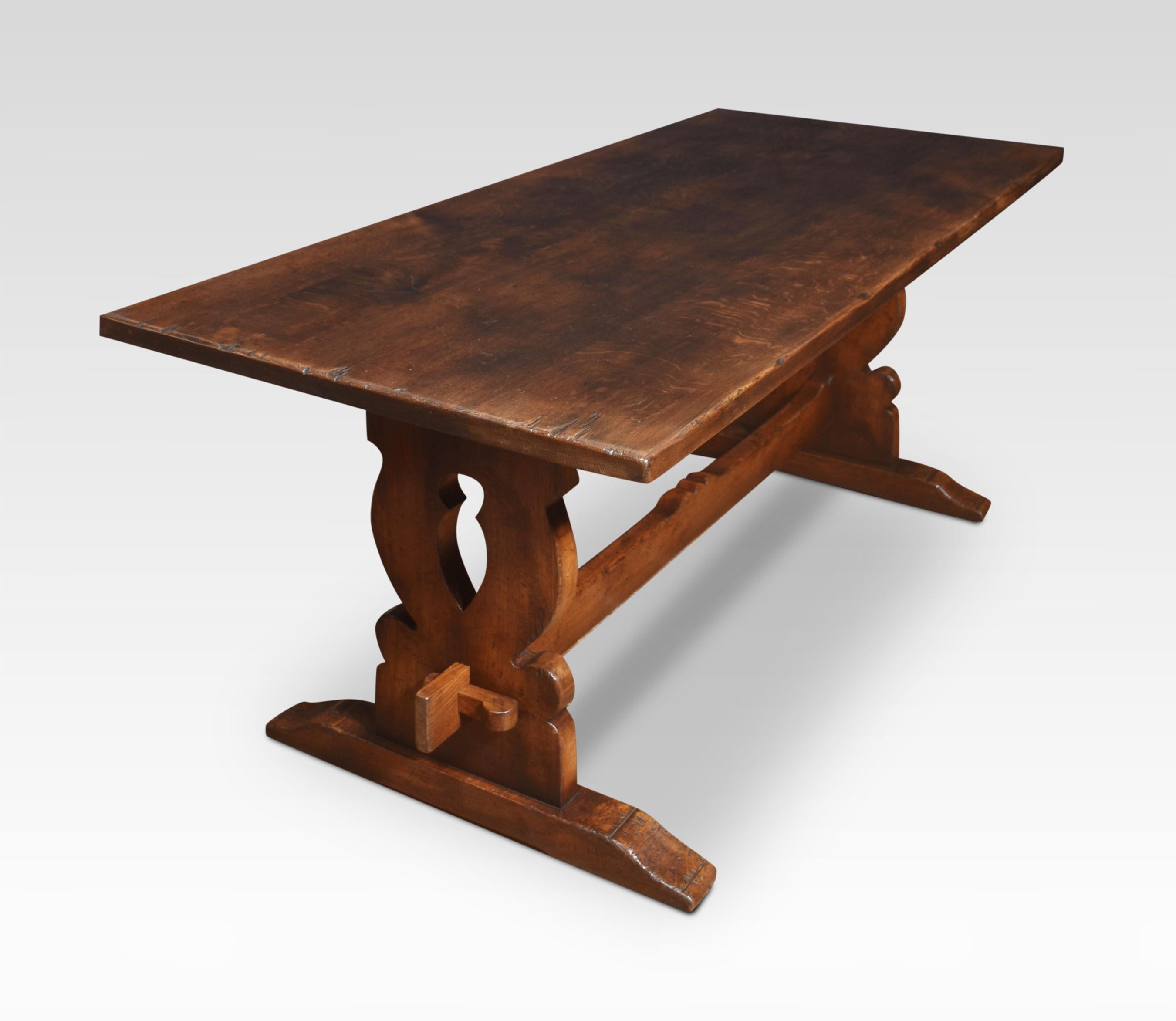 Oak plank top refectory table In Good Condition For Sale In Cheshire, GB