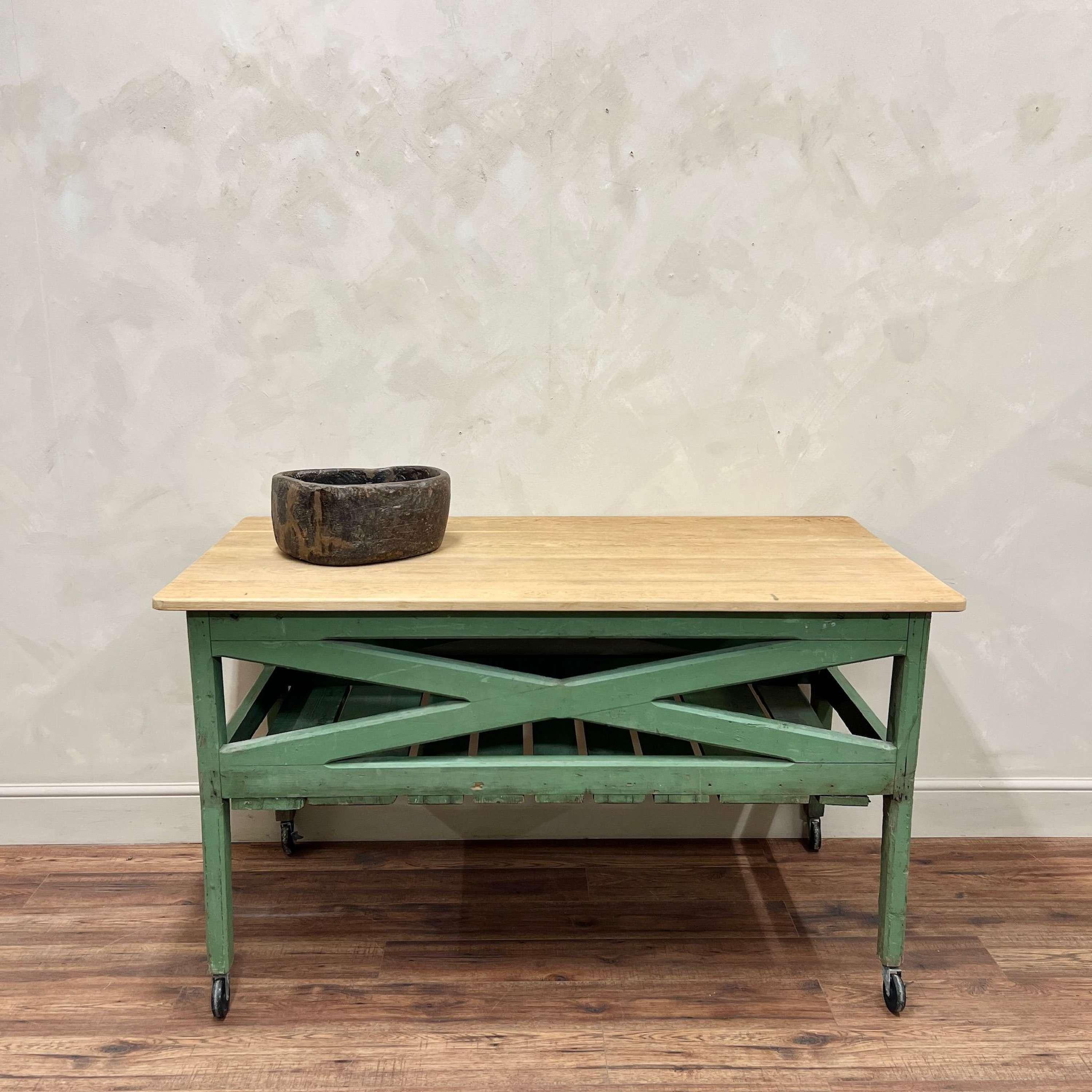 Tavolo da cucina Oak Prep Table Isola Verde in vendita 12