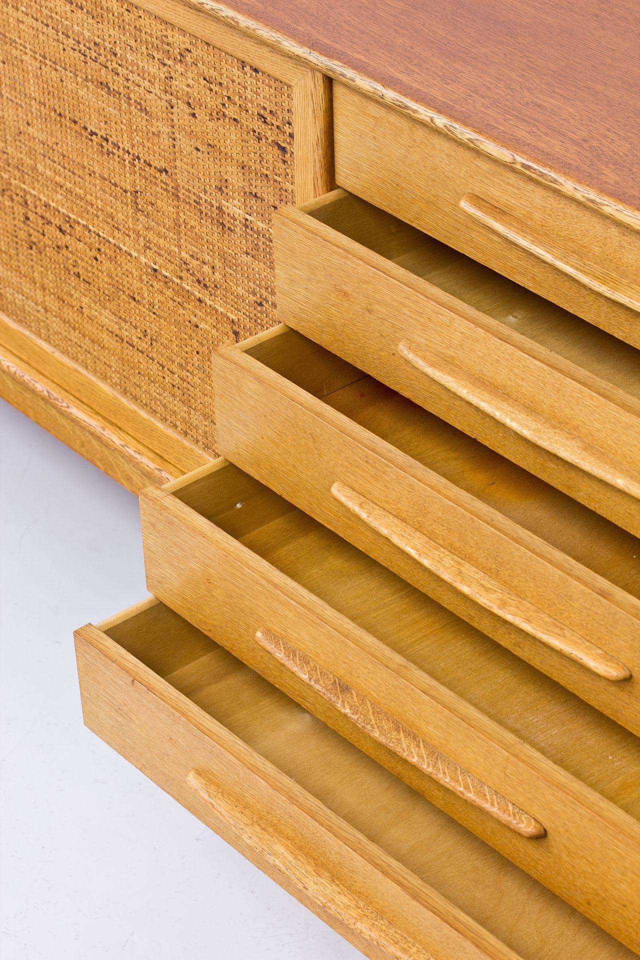 Oak & Rattan 