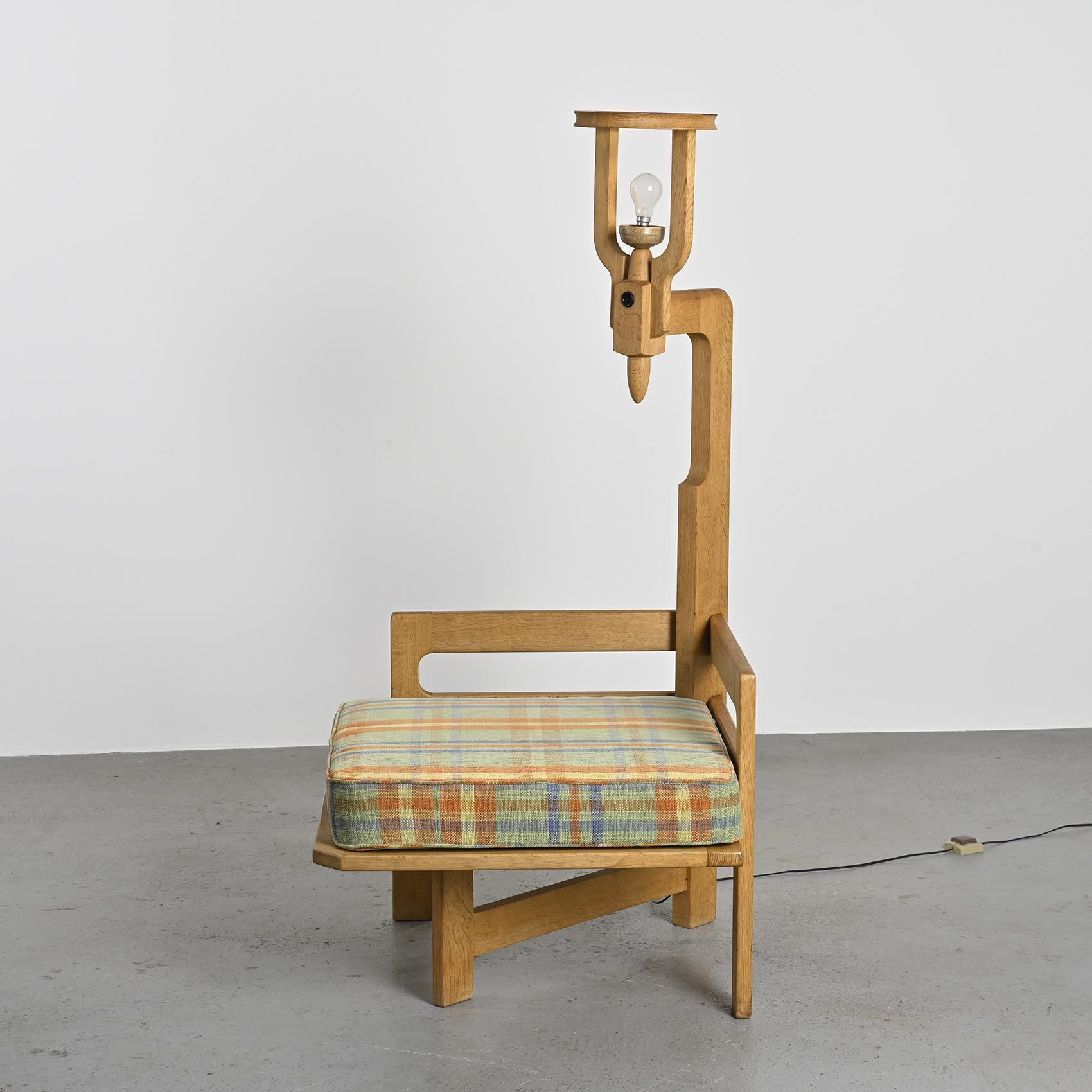 Mid-Century moderno Sedia da lettura in Oak di Guillerme et Chambron, circa 1955 in vendita