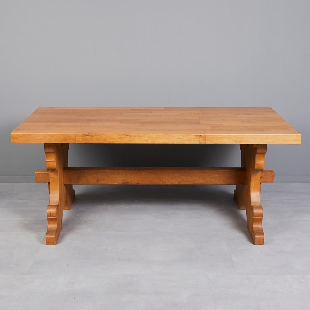 Table de réfectoire ou de salle à manger Bon état - En vente à Vienna, AT