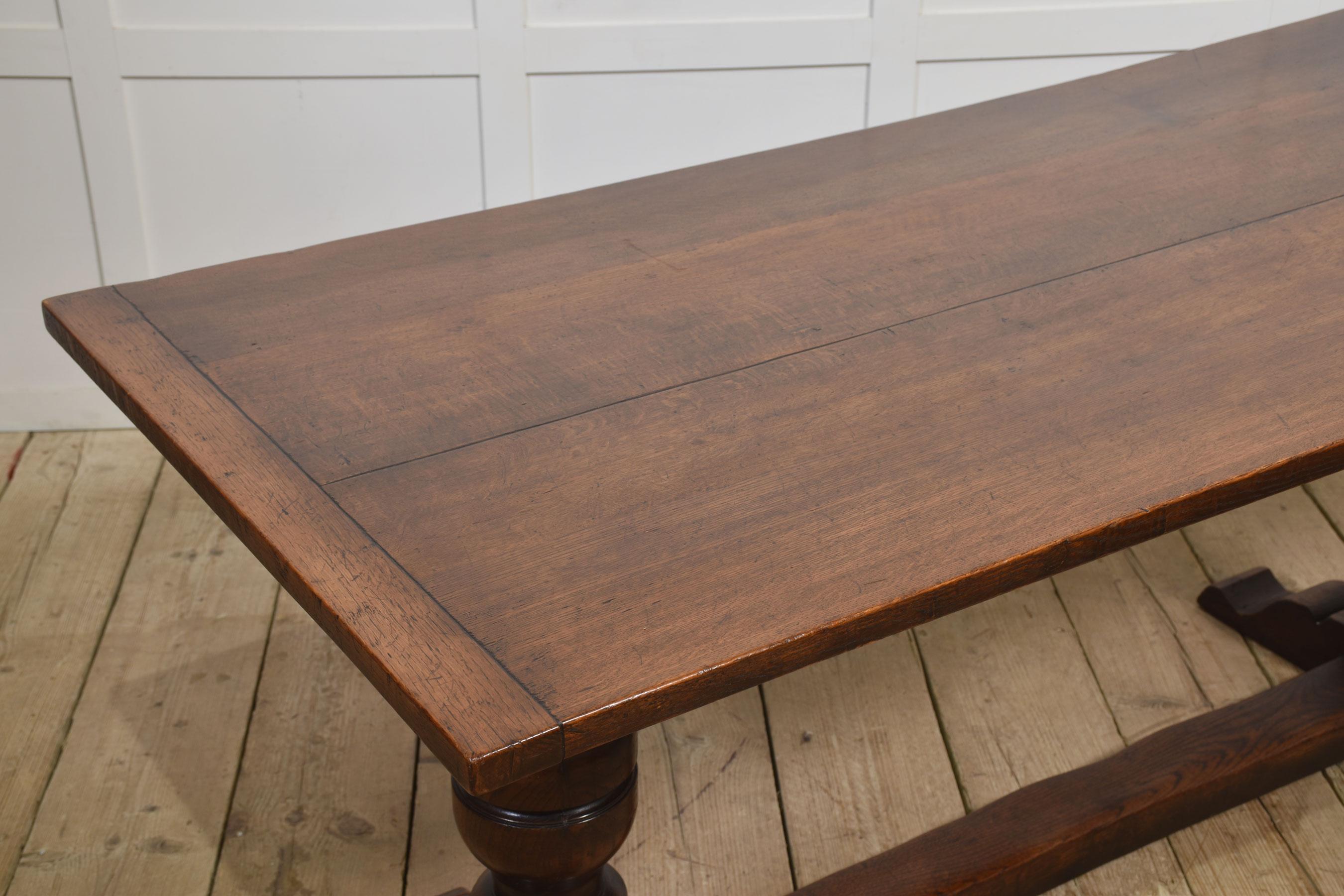 20th Century Oak refectory table For Sale