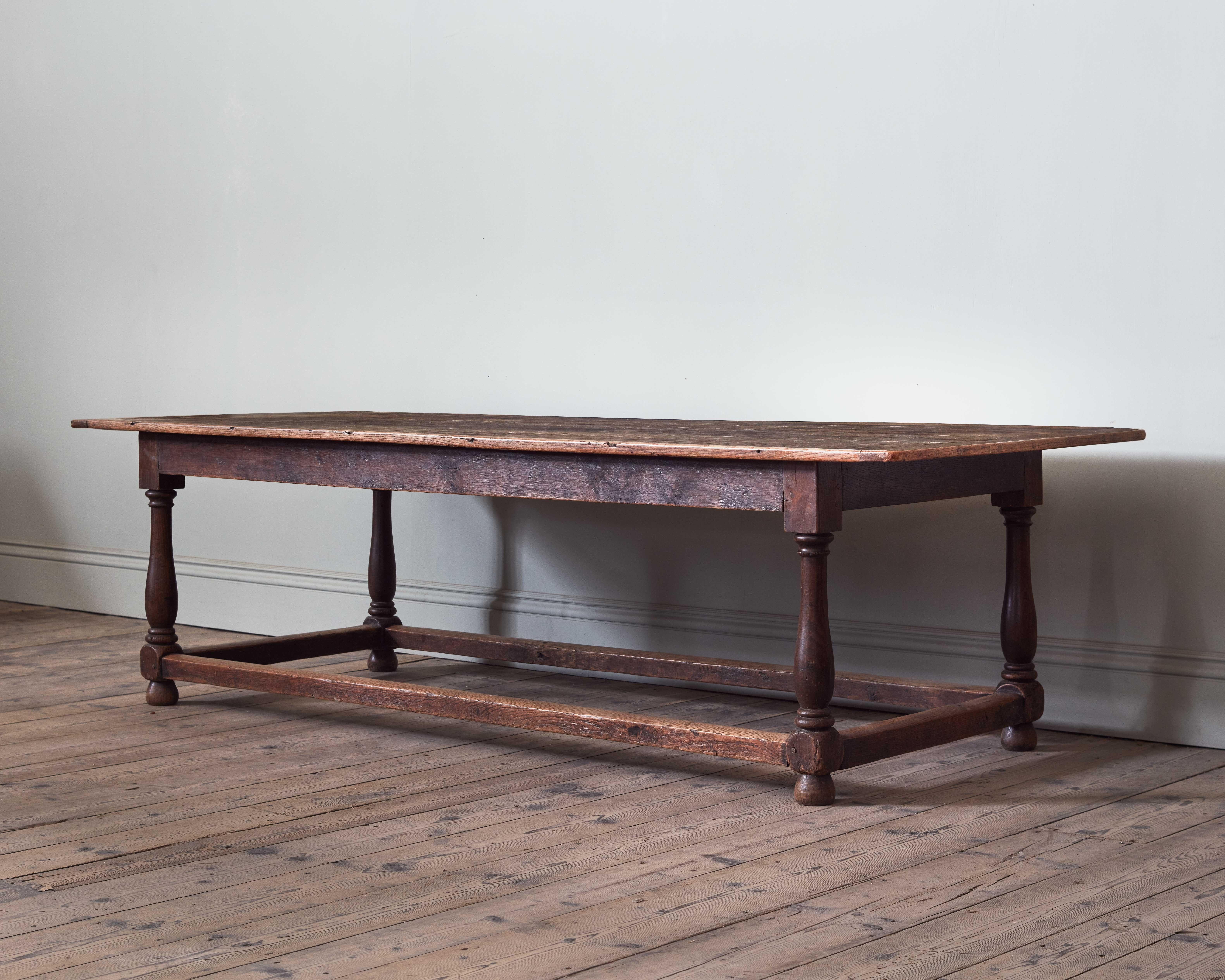 Mesa de refectorio de roble, finales del siglo XVIII en Bueno estado para la venta en London, GB