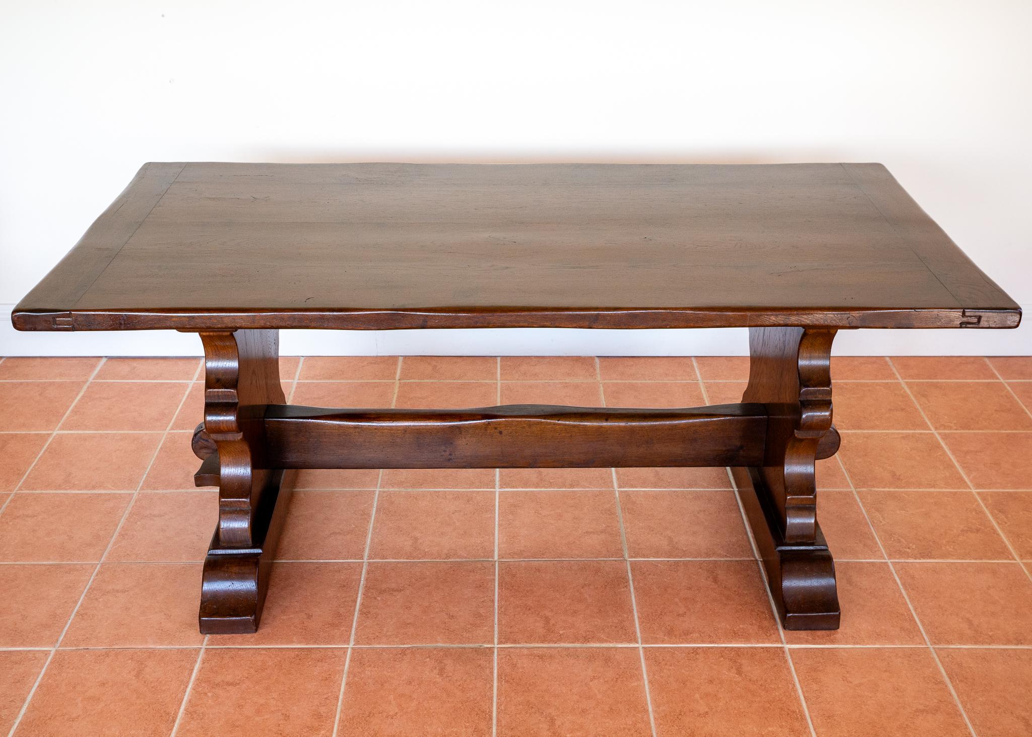 Provincial français Table de salle à manger à tréteaux de réfectoire en chêne, ancienne ferme française, début du 20e siècle en vente