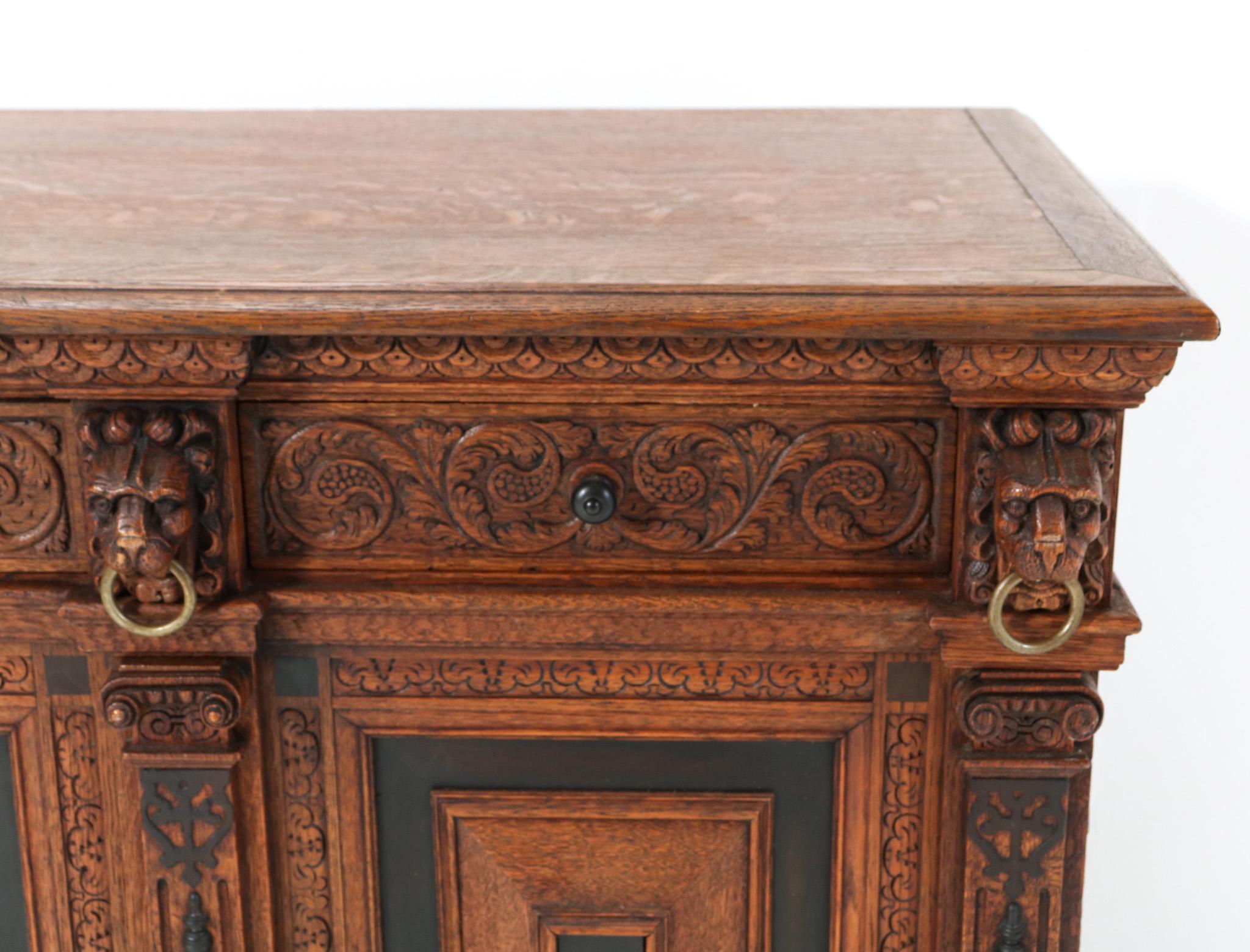 Oak Renaissance Revival Cabinet, 1900s For Sale 7