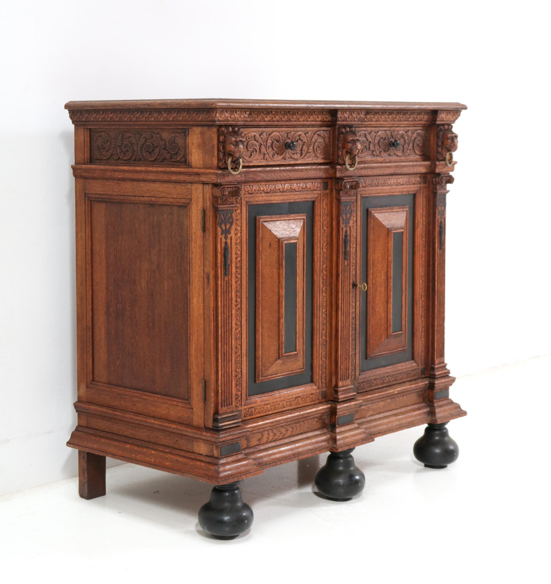 Oak Renaissance Revival Cabinet, 1900s In Good Condition For Sale In Amsterdam, NL
