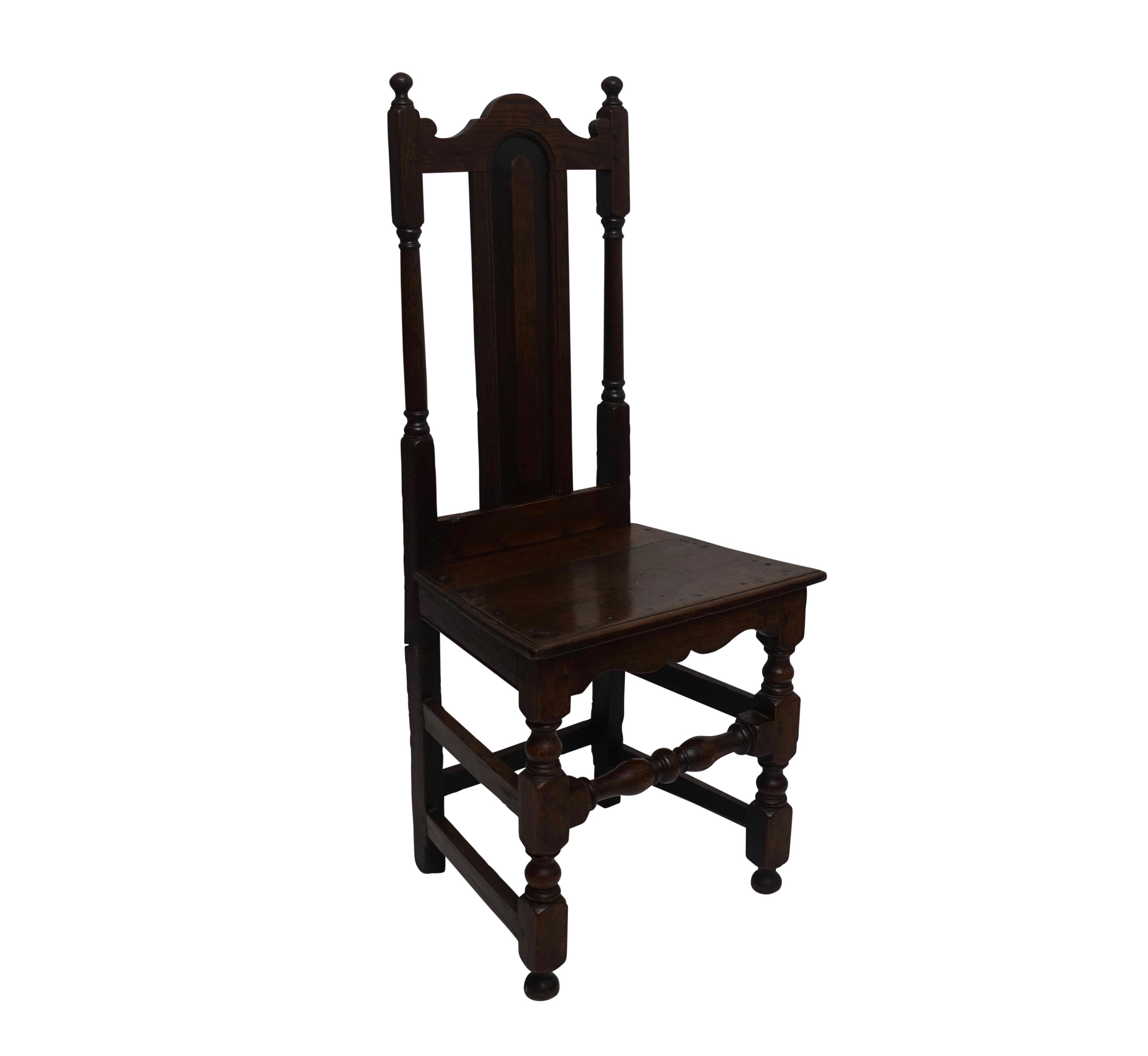 Oak Renaissance Side Chair or Desk Chair, English, circa 1730 In Excellent Condition In San Francisco, CA