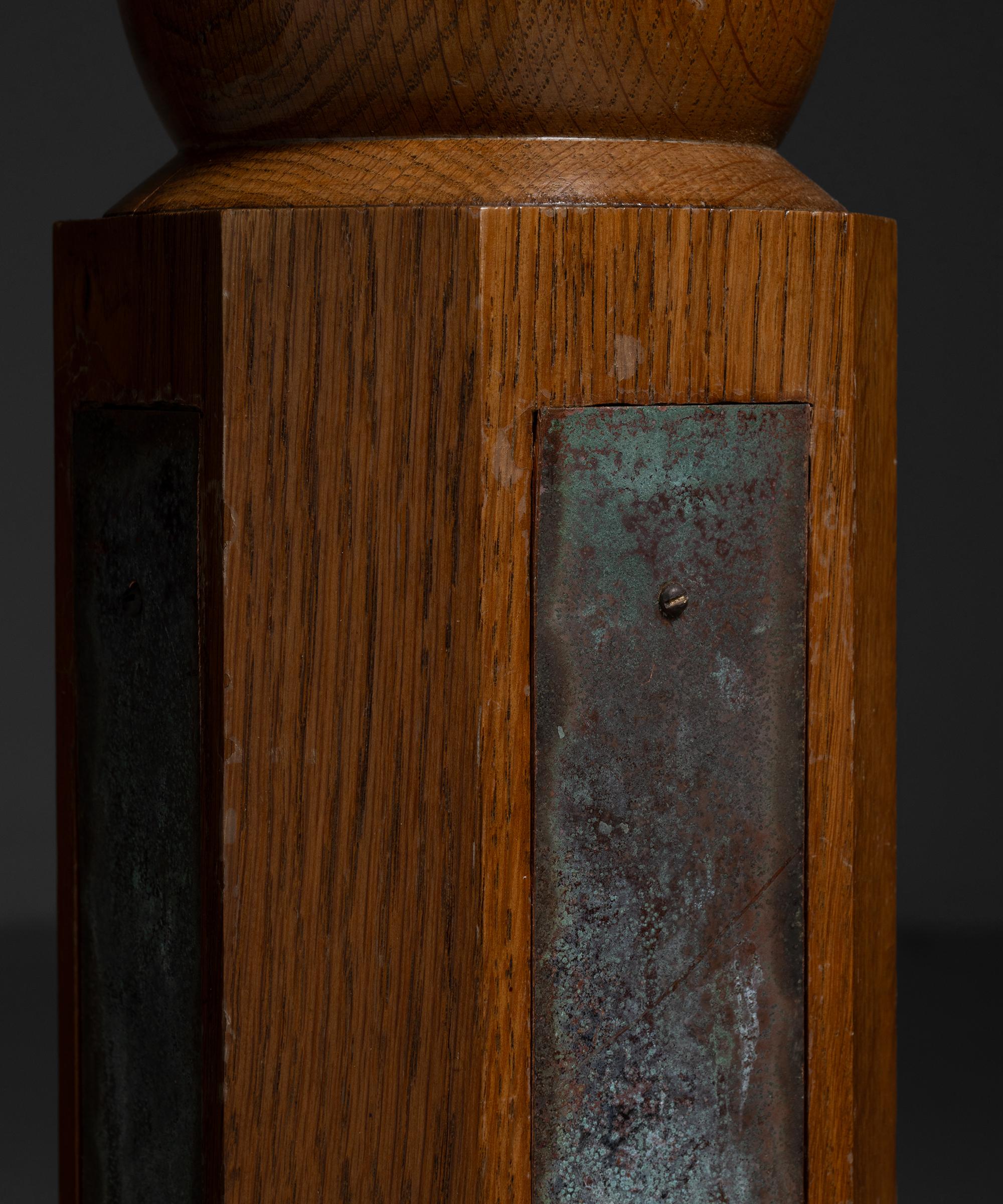 Oak & Resin Floor Lamp 1