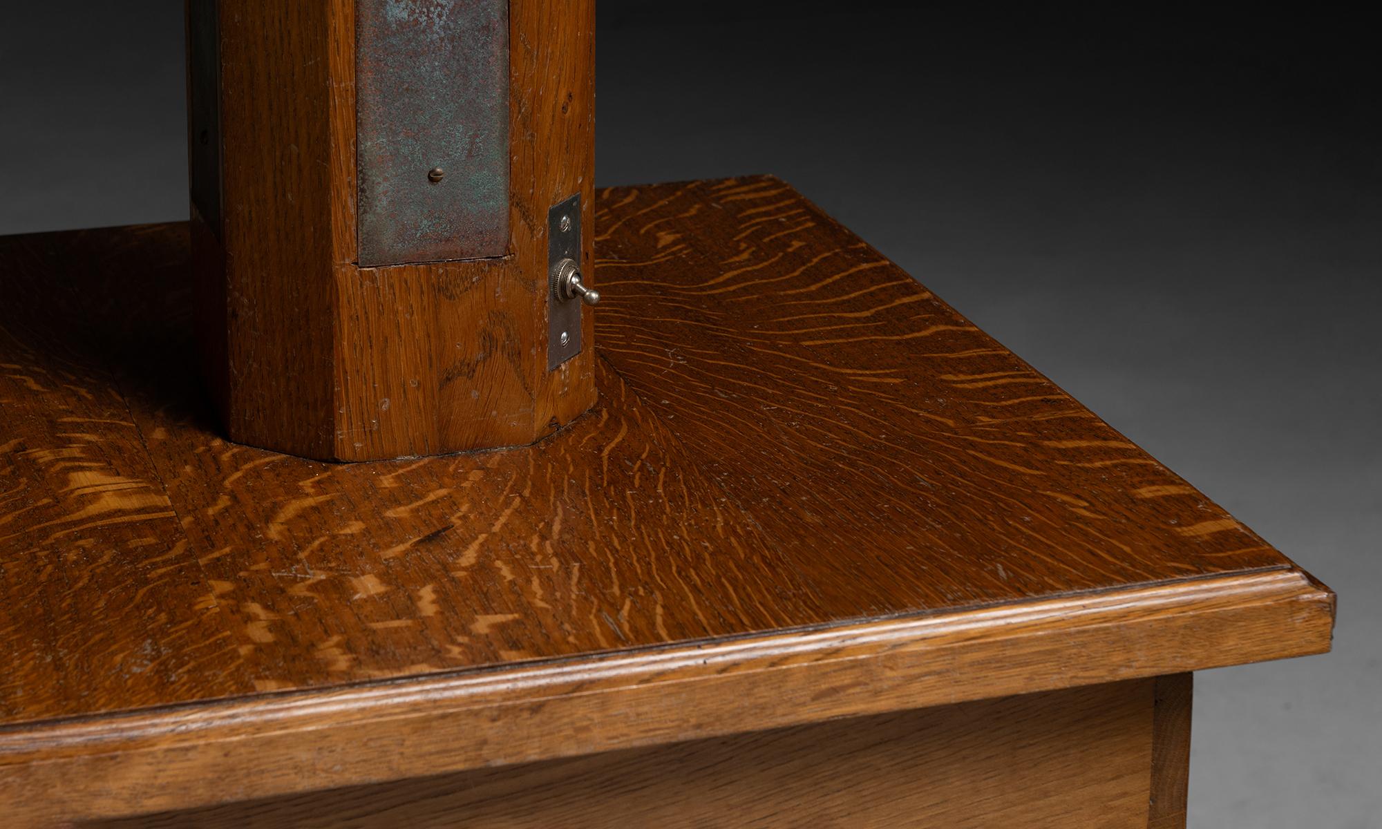 Oak & Resin Floor Lamp 3