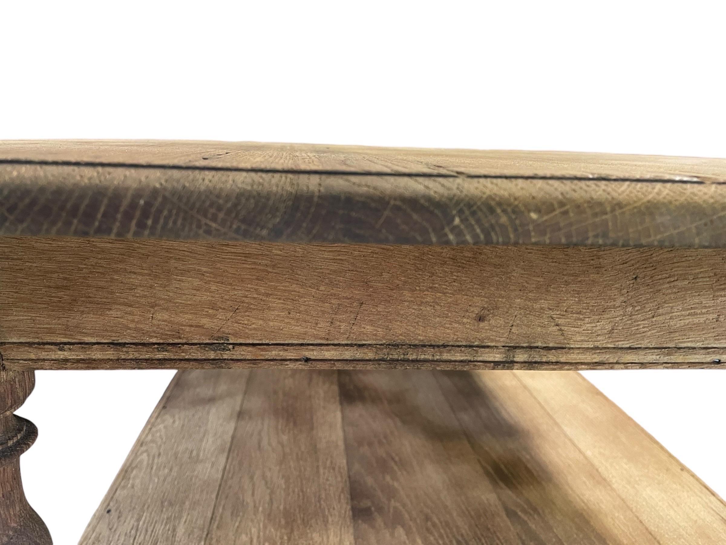 Table basse à tiroirs en Oak Revive en vente 2