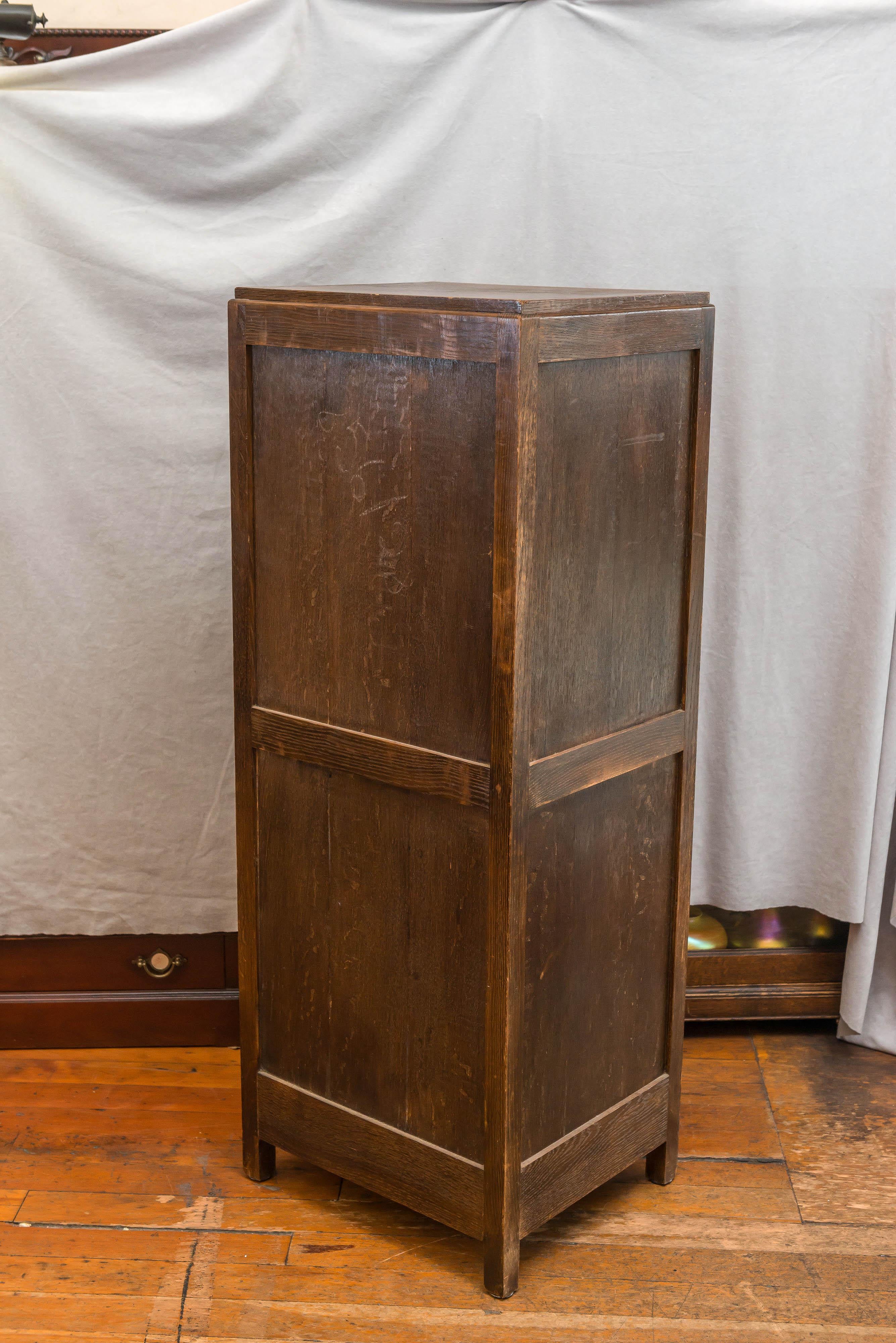 roll-front cabinet