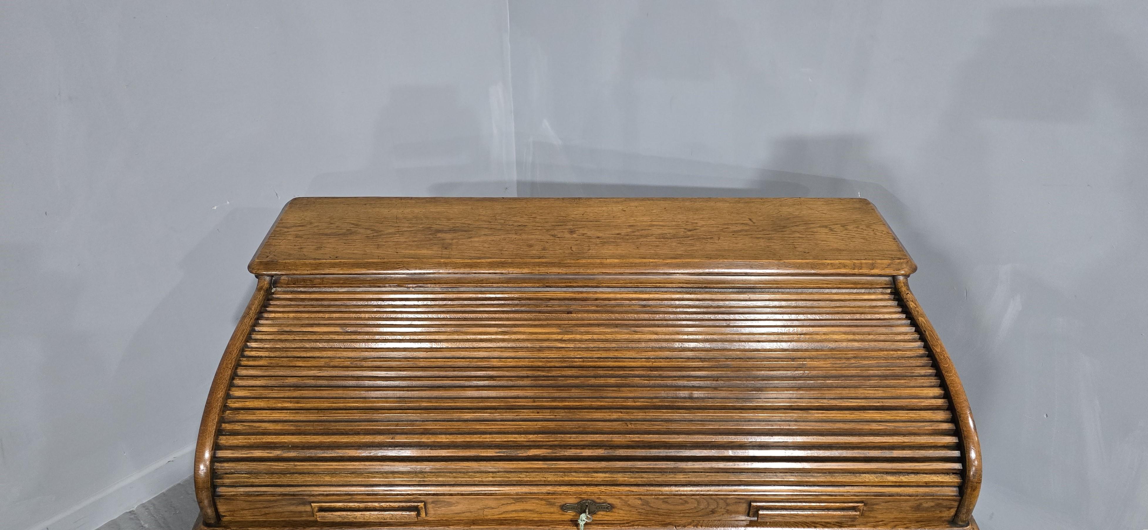 Chaise de bureau assortie et plateau à roulettes en Oak en vente 5