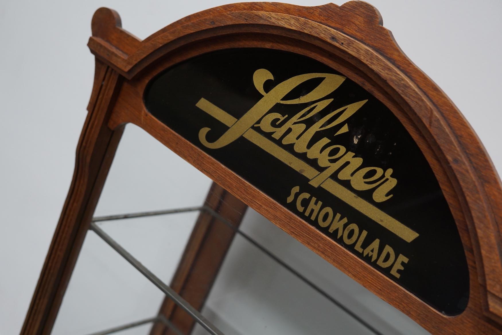 Schlieper-Schrank mit Thekenplatte und Schokoladenladenladenladen-Vitrinenschrank, Eiche, um 1930 1