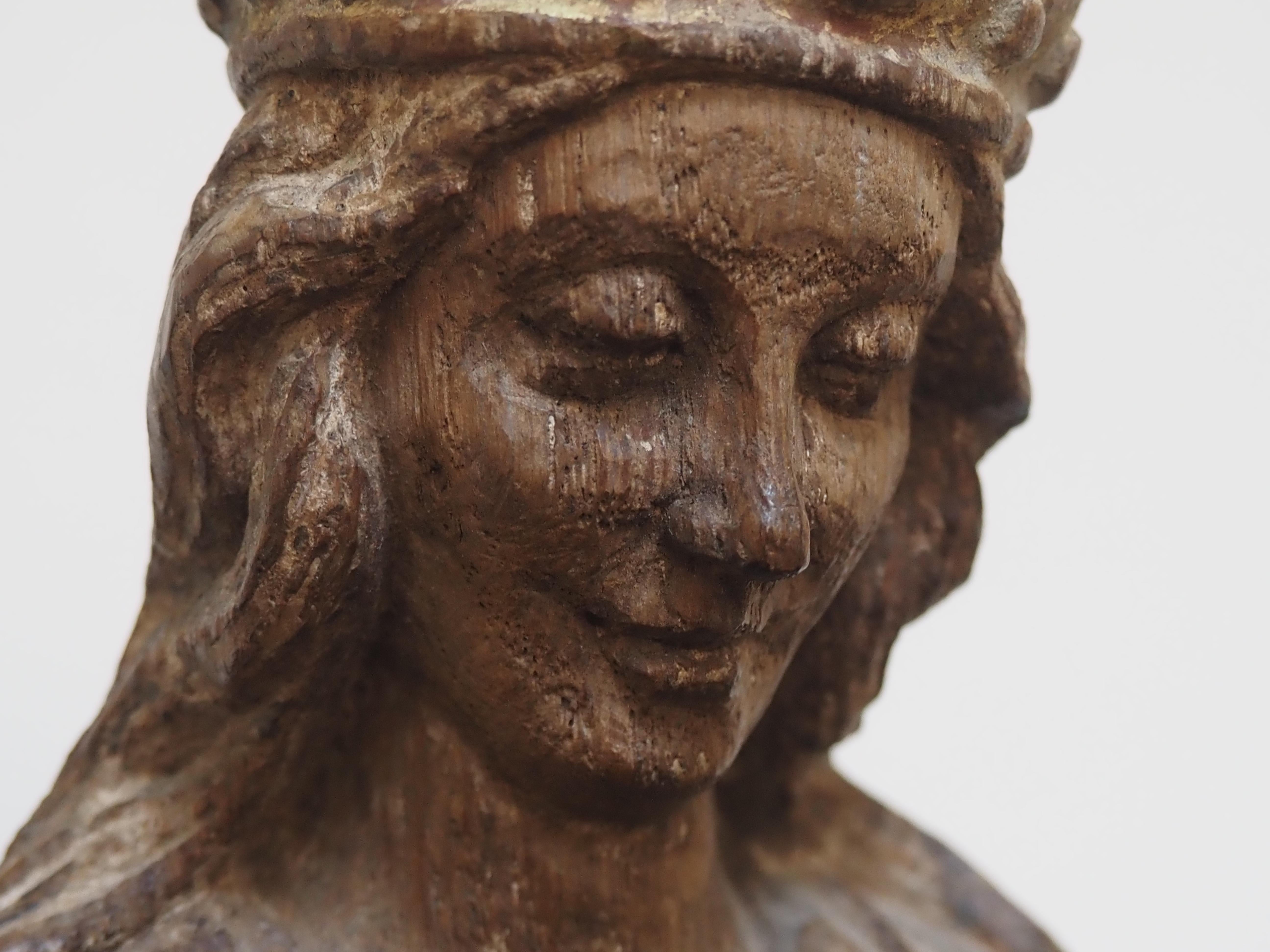 Scultura in Oak raffigurante Santa Caterina d'Alessandria, inizio XVII secolo in vendita 9