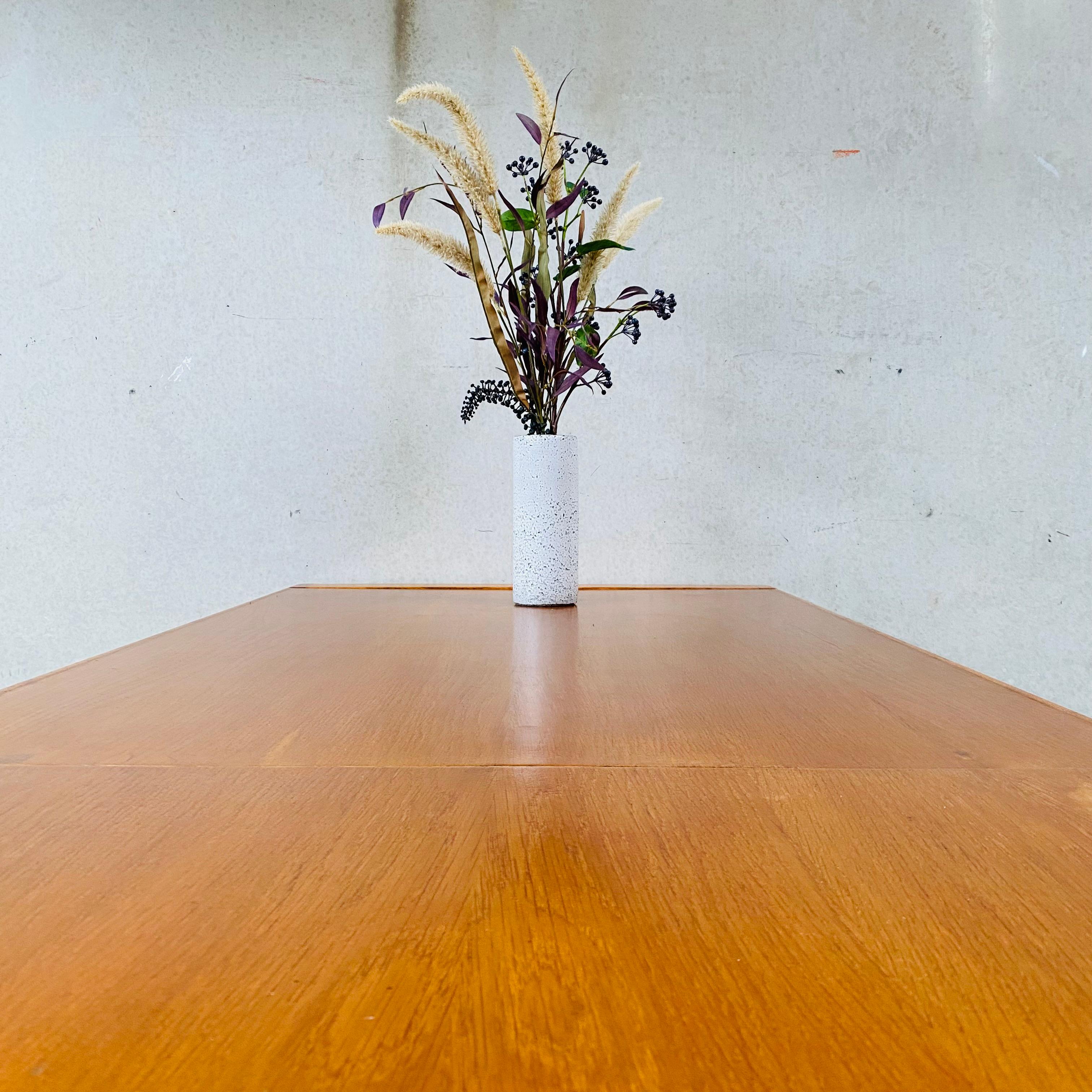 Oak SE15 Dining Table by Pierre Mazairac & Charles Boonzaaijer for Pastoe, 1976 6