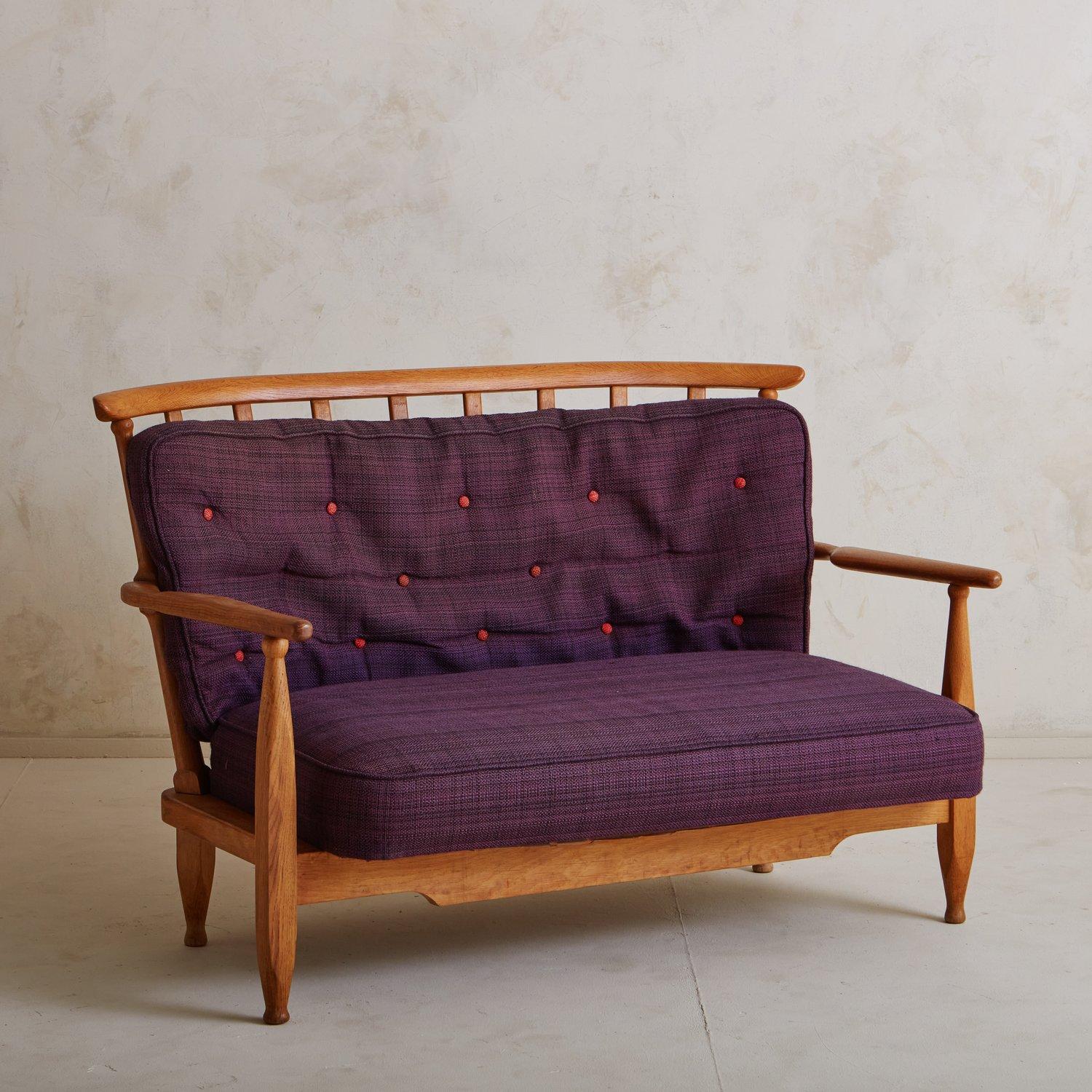 Oak Settee with Cushions by Guillerme et Chambron, France 1960s In Good Condition In Chicago, IL
