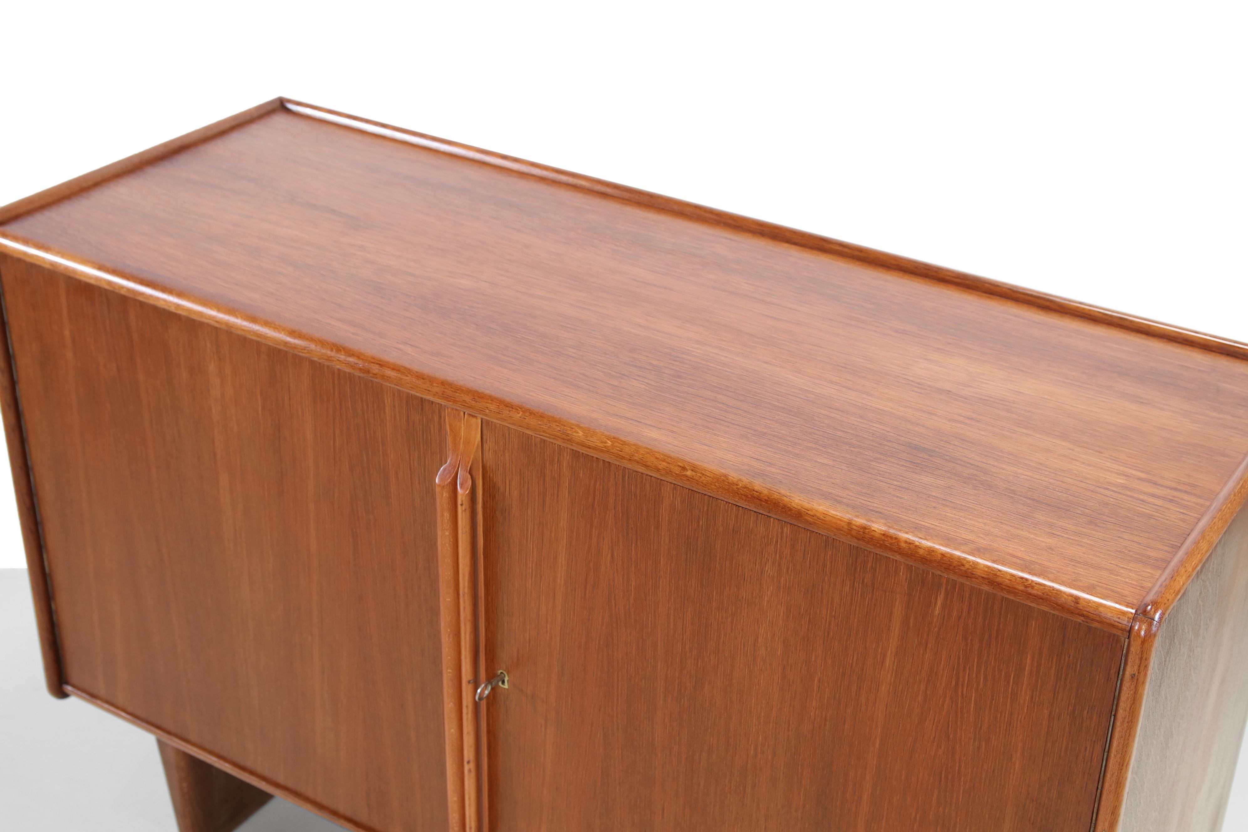 Oak Shaker Sideboard by Cees Braakman for Pastoe, 1950's In Good Condition In Amsterdam, Noord Holland