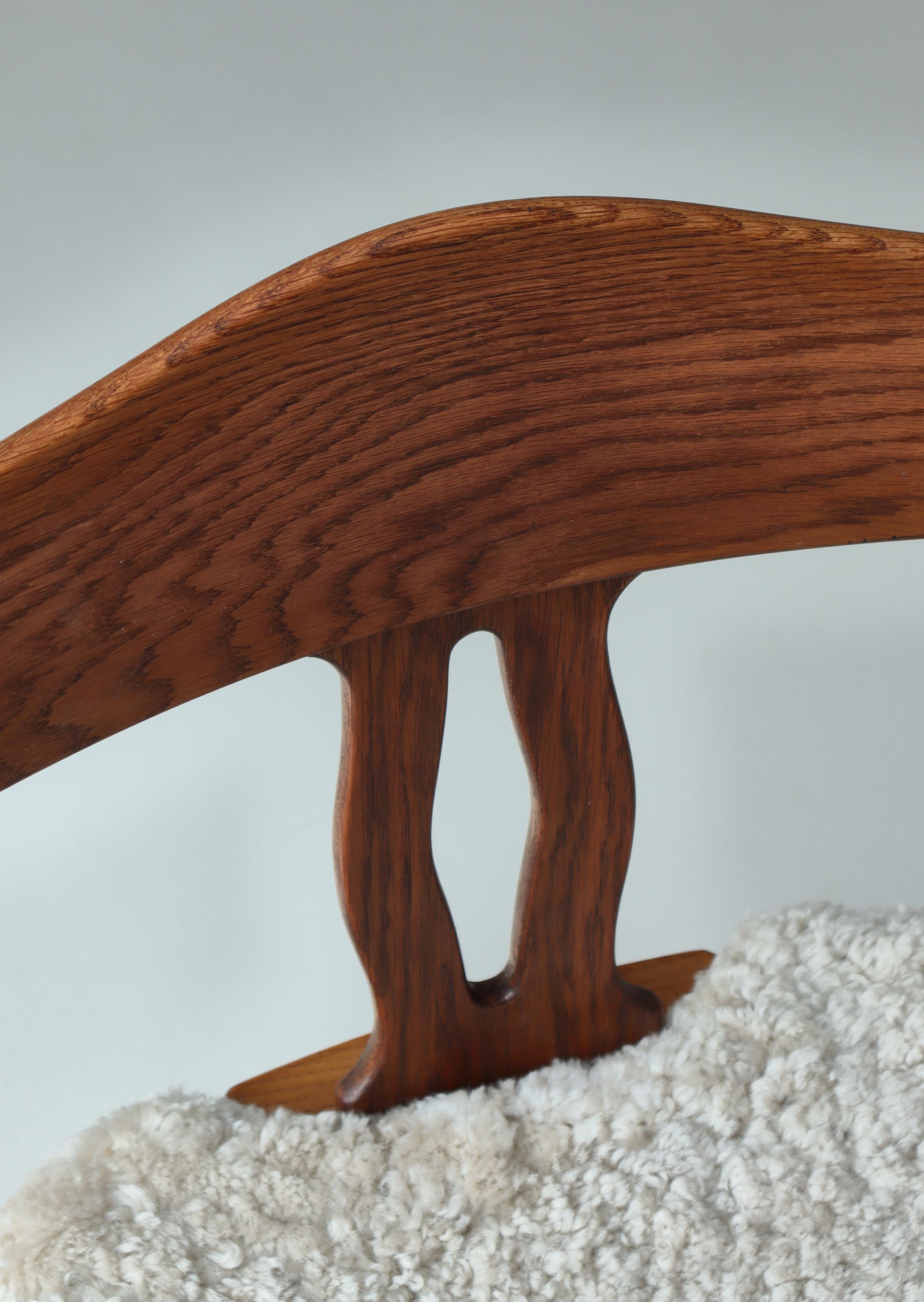 Set di 6 sedie da pranzo in Oak e pelle di pecora di Henry Kjærnulf, anni '40, Danimarca in vendita 6