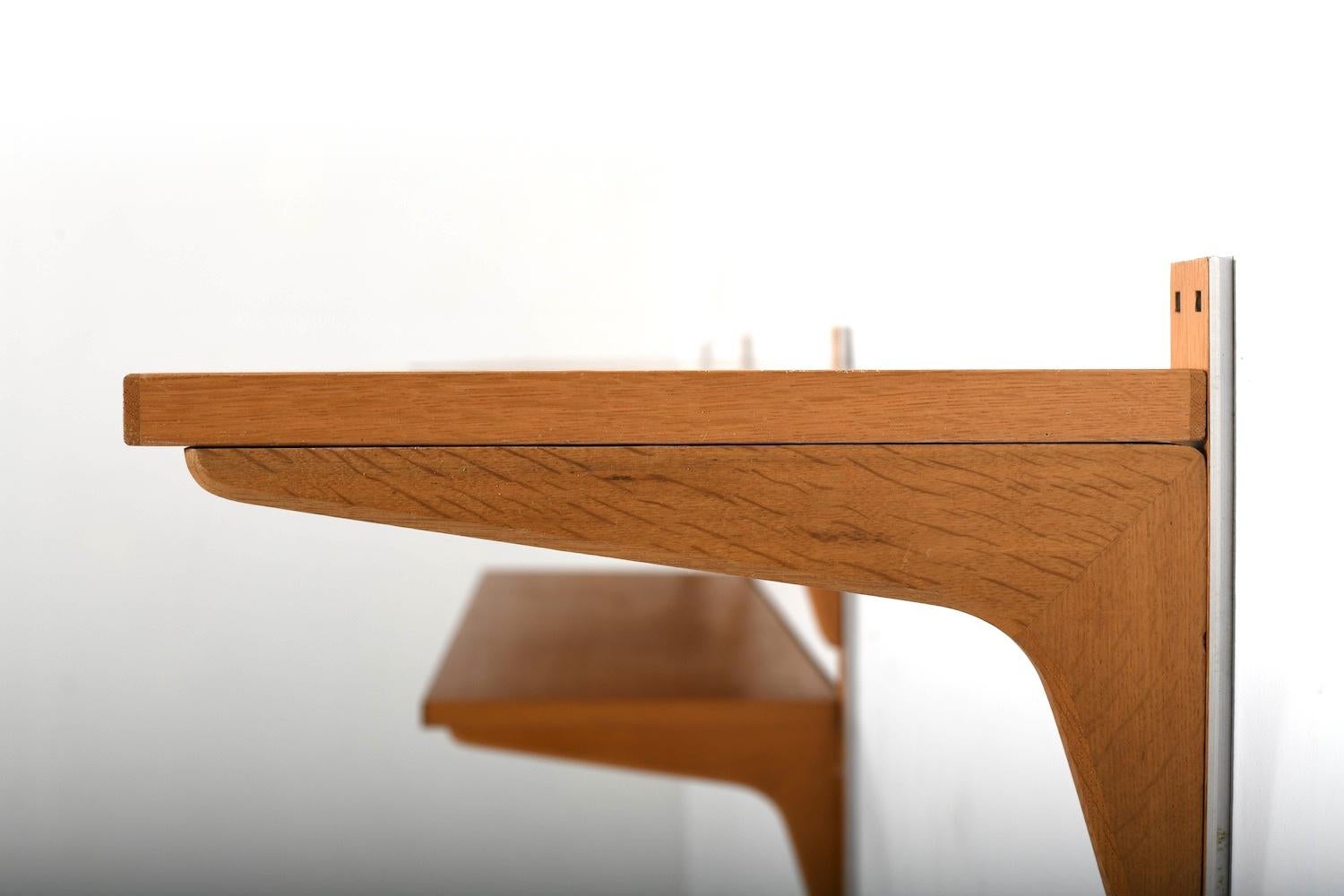 Estantería de roble de HG Furniture Dinamarca Años 60 en venta 2