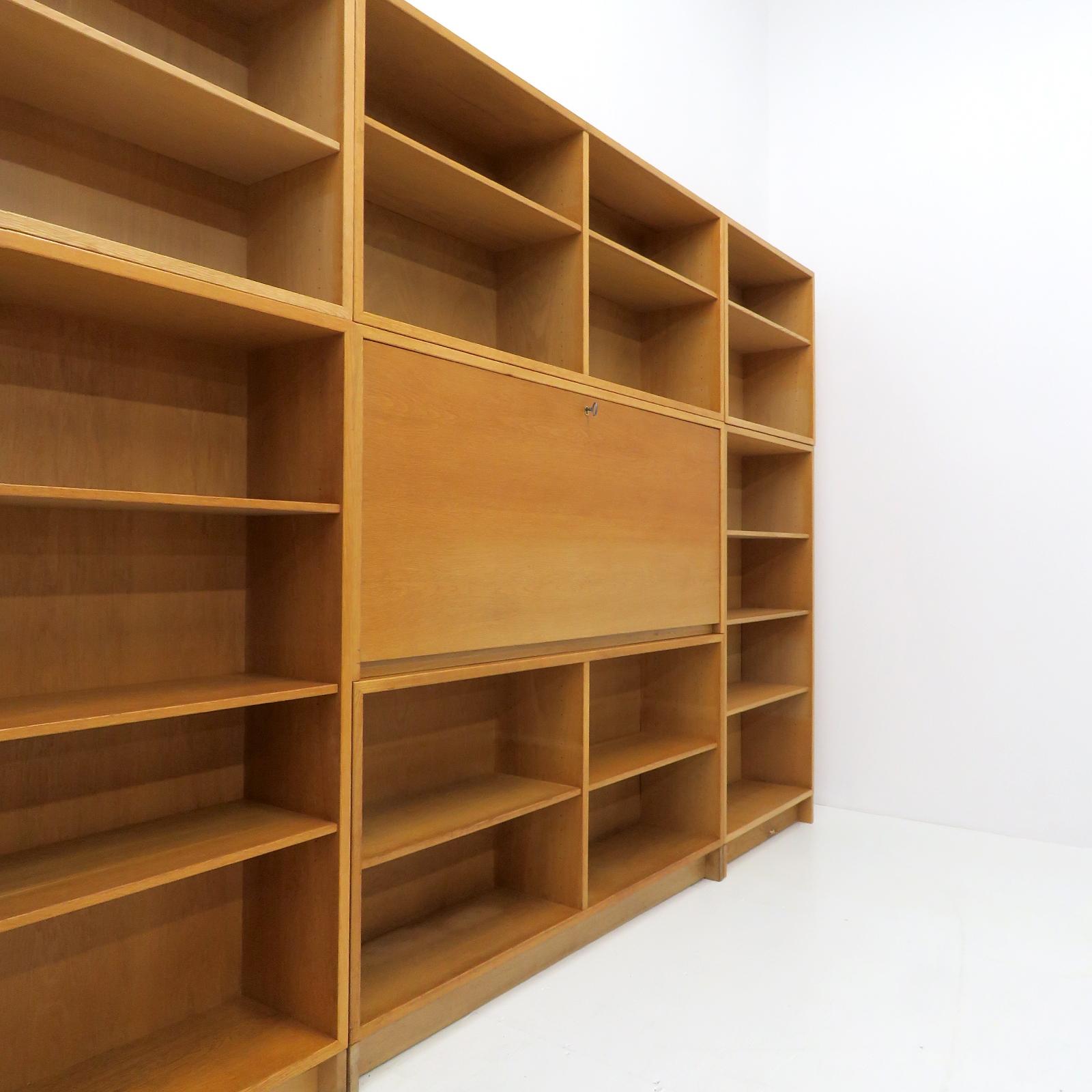 Mid-20th Century Oak Shelving System by Børge Mogensen for AB Karl Andersson, 1960 For Sale