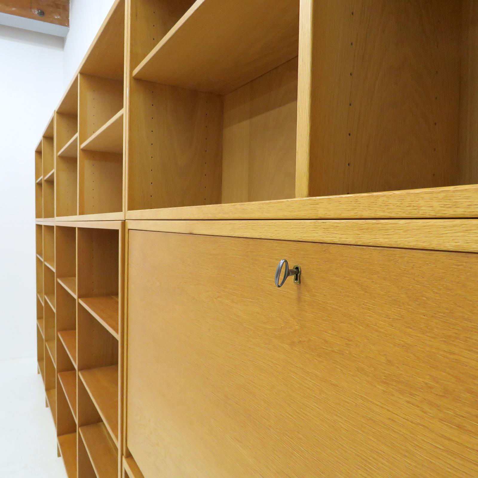 Sistema di scaffali in Oak di Børge Mogensen per AB Karl Andersson, 1960 in vendita 2