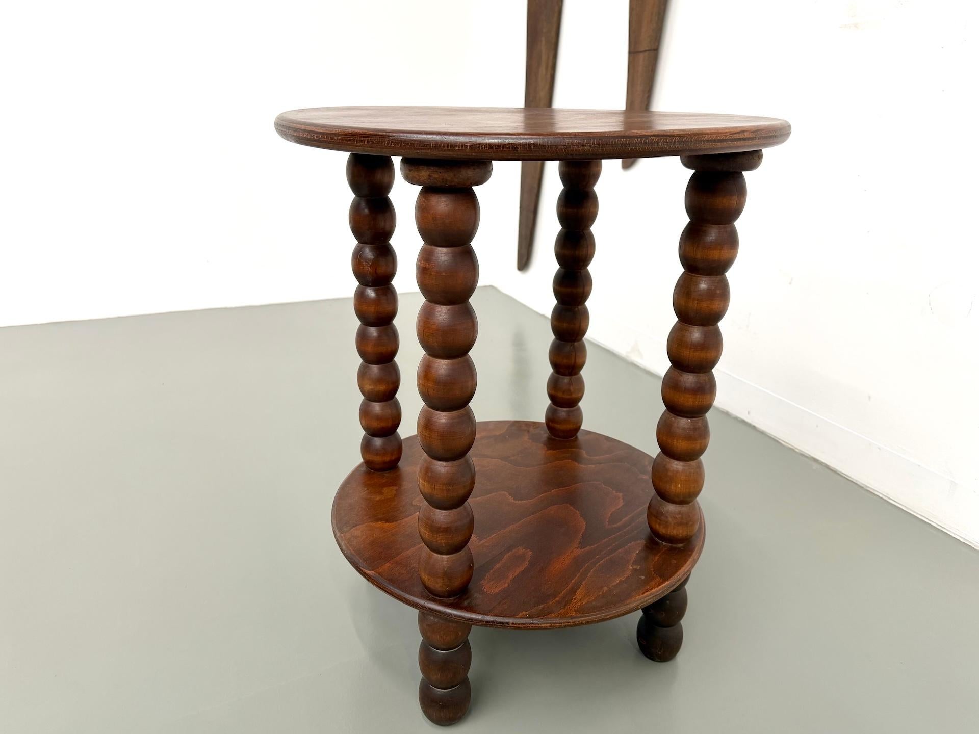Tavolino in Oak attribuito a Charles Dudouyt, 1940 circa. in vendita 3