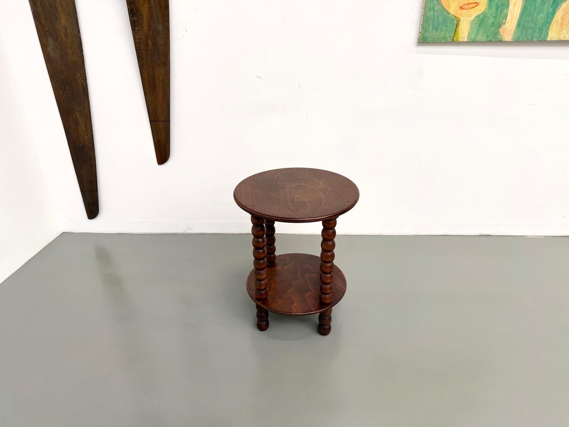 Art Déco Tavolino in Oak attribuito a Charles Dudouyt, 1940 circa. in vendita