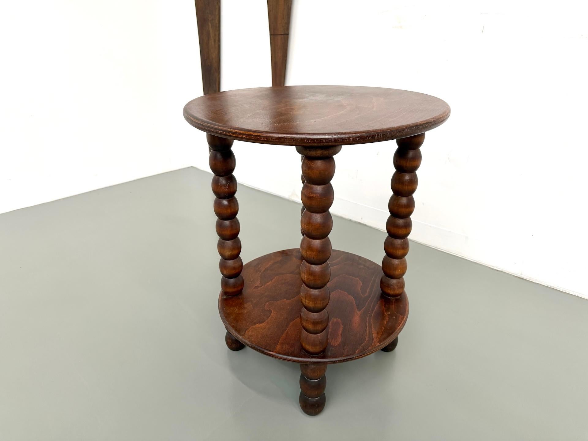 Tavolino in Oak attribuito a Charles Dudouyt, 1940 circa. in vendita 1