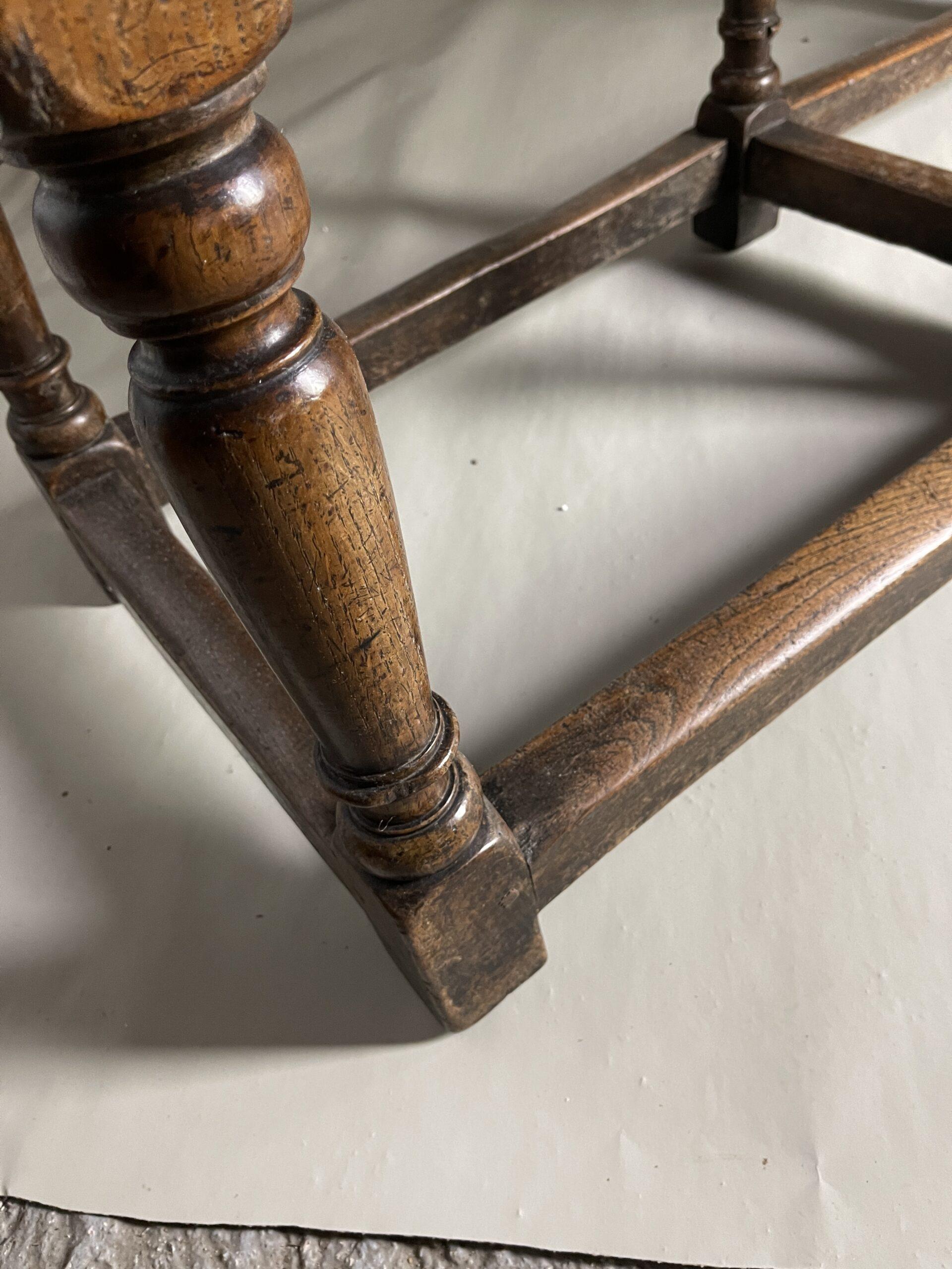 18th Century and Earlier Oak side table Circa 1700 For Sale