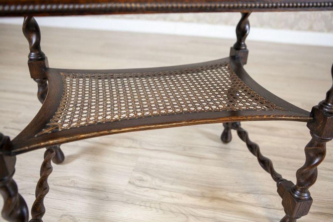 Oak Side Table From the 1930s in Dark Brown For Sale 4