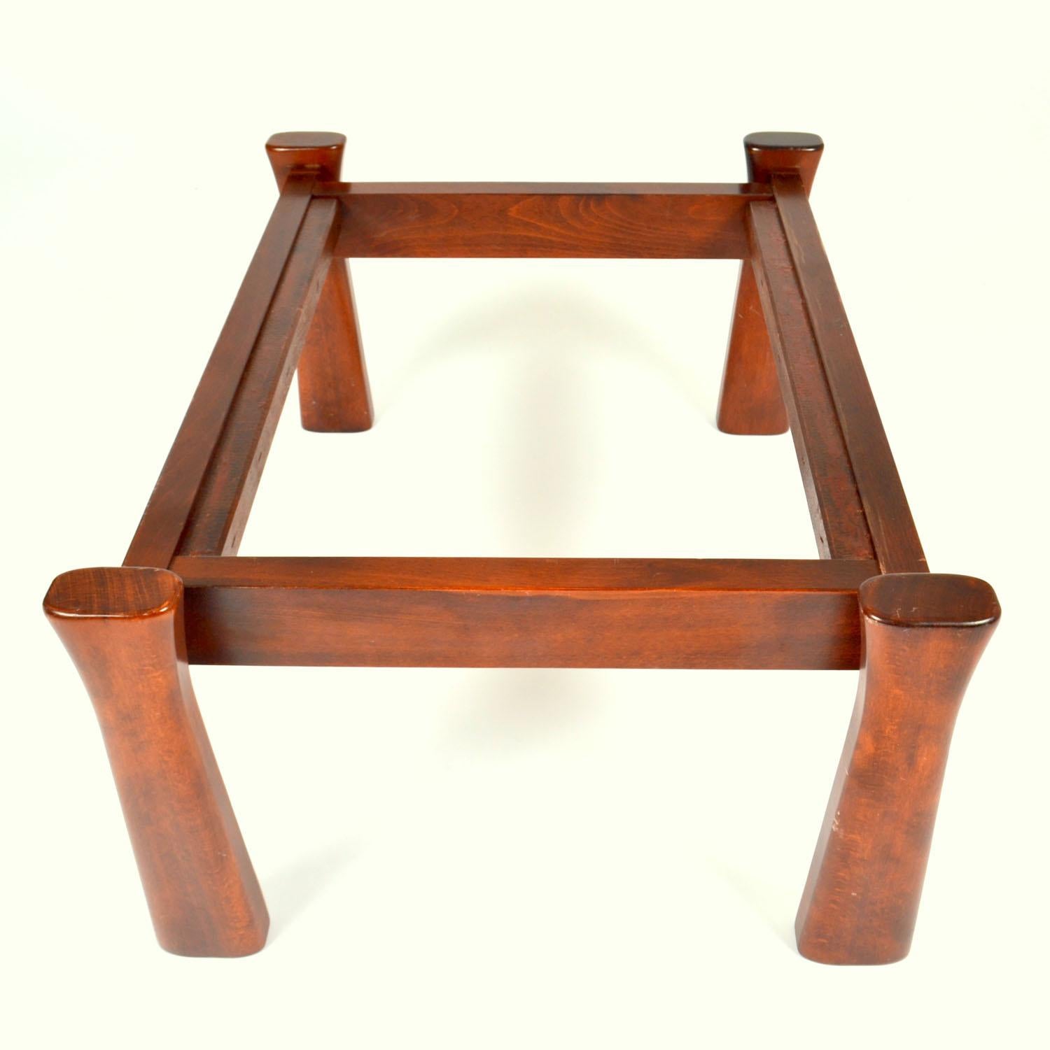 Tables d'appoint en chêne avec plateau en verre teinté 1970, Italie en vente 1
