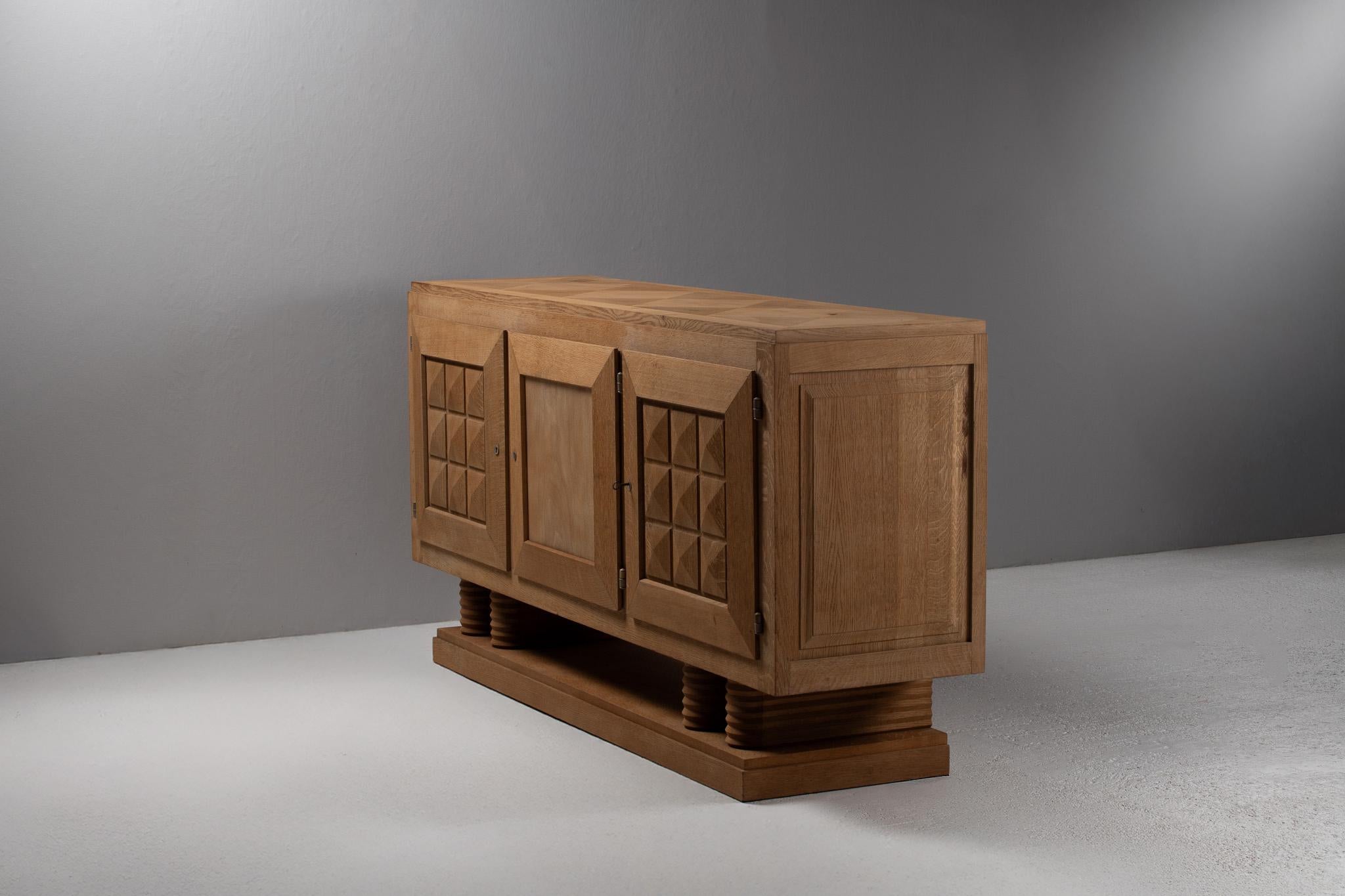 Oak Sideboard by Gaston Poisson, France, 1940s For Sale 7