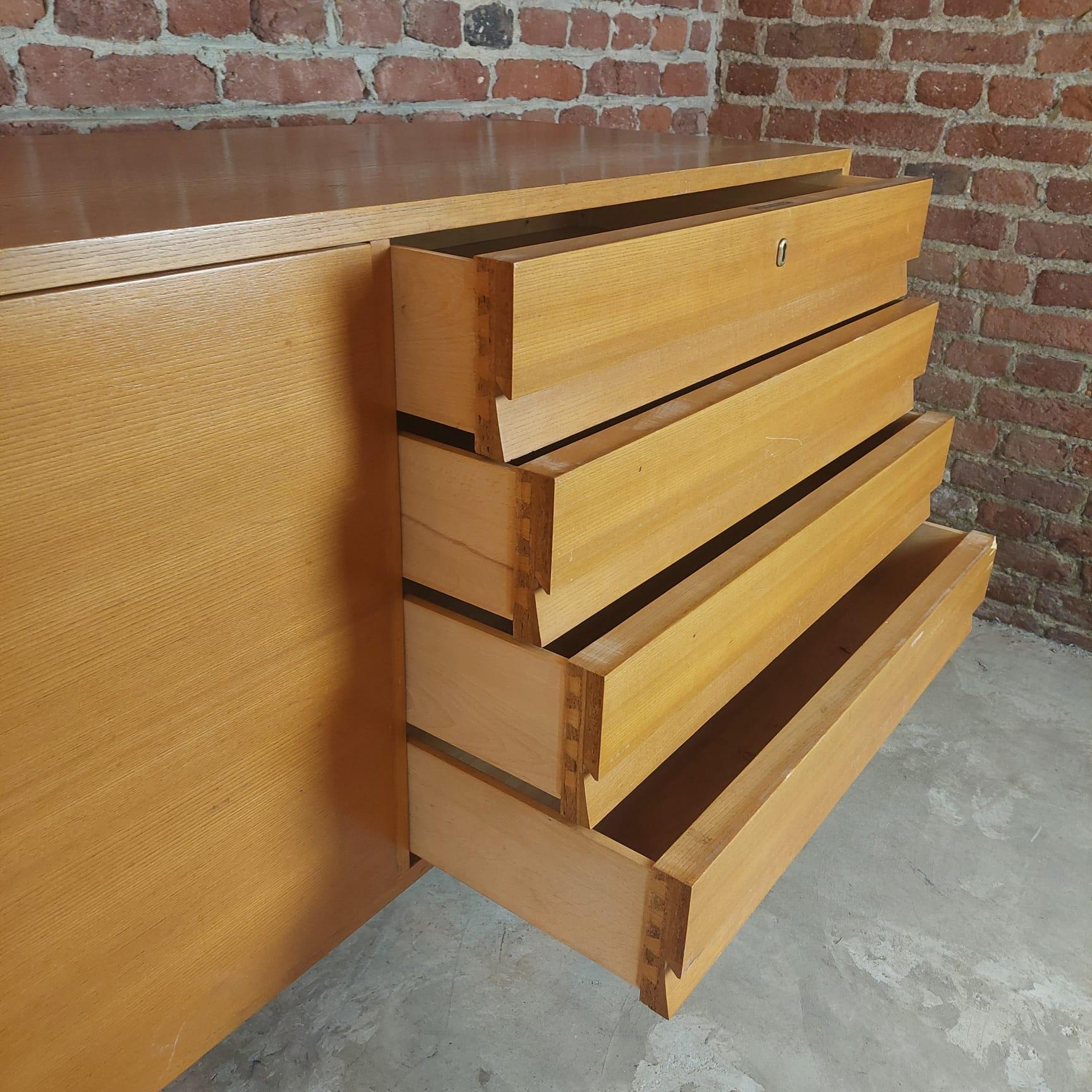 Danish Buffet en chêne, Danemark, années 1960 en vente