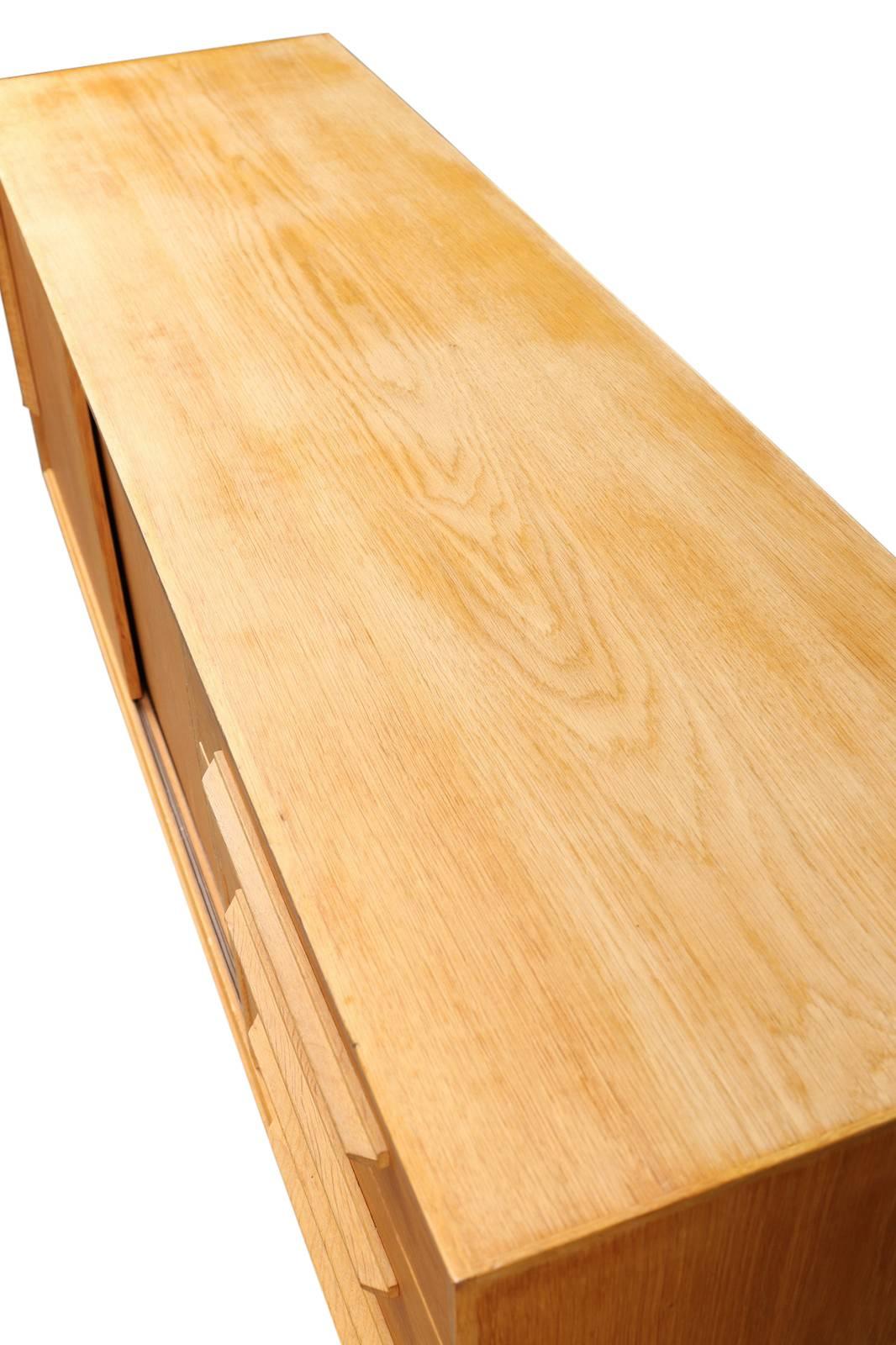 Mid-20th Century Oak Sideboard For Sale