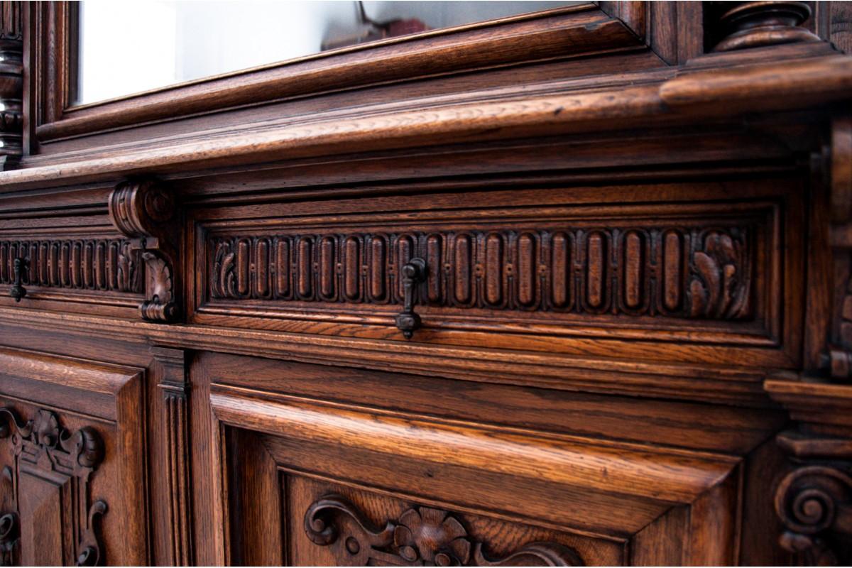 Oak sideboard, France, around 1870. For Sale 3