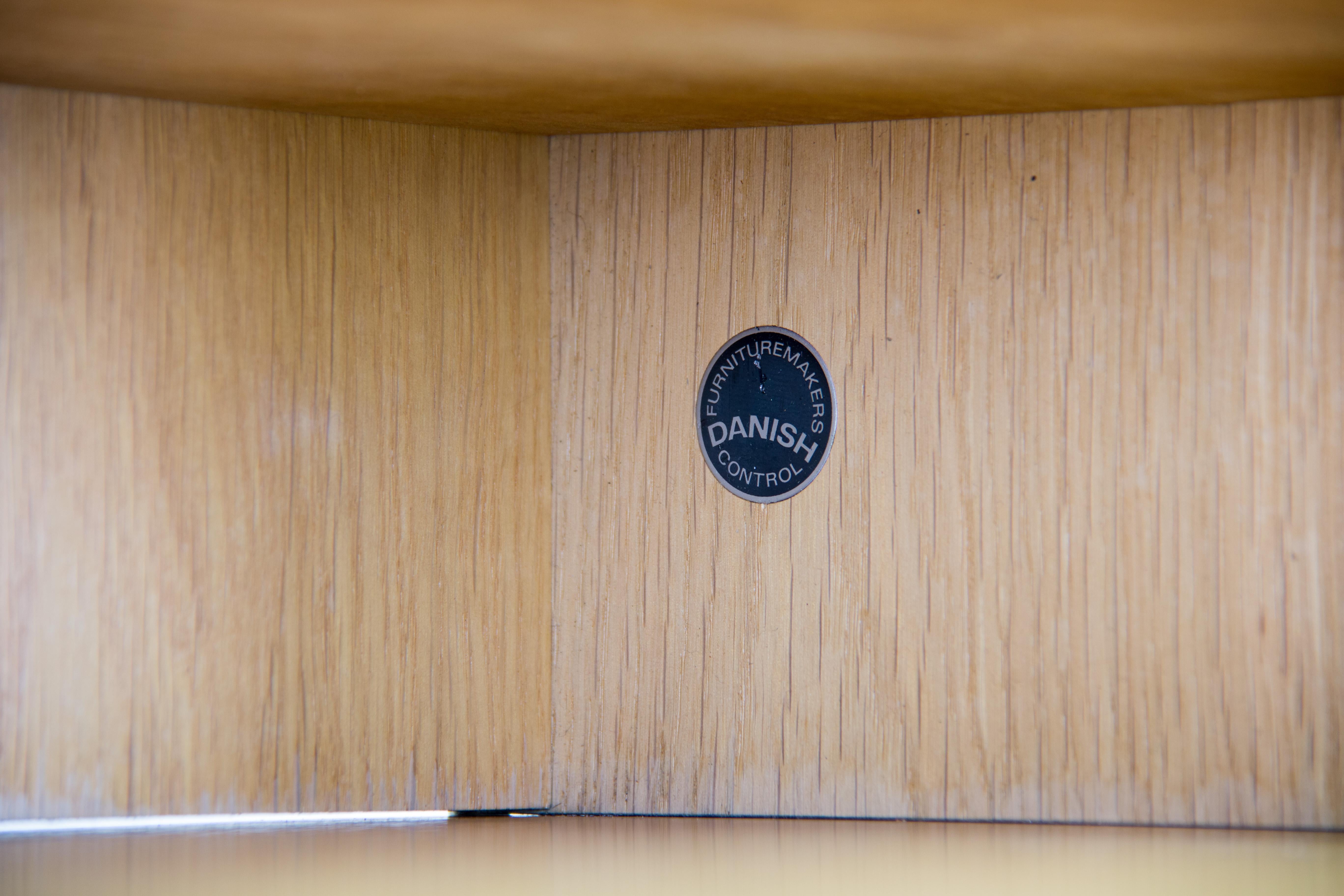 Danese Credenza in Oak con libreria di Hans J. Wegner per Ry Mobler in vendita