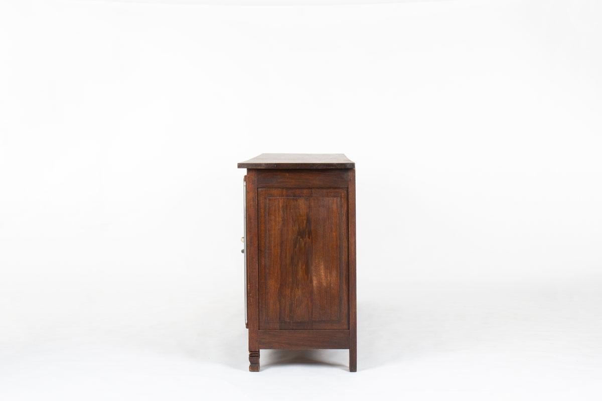 Français Buffet en Oak avec poignées en cuivre par Etienne Kohlmann, France, années 1950 en vente
