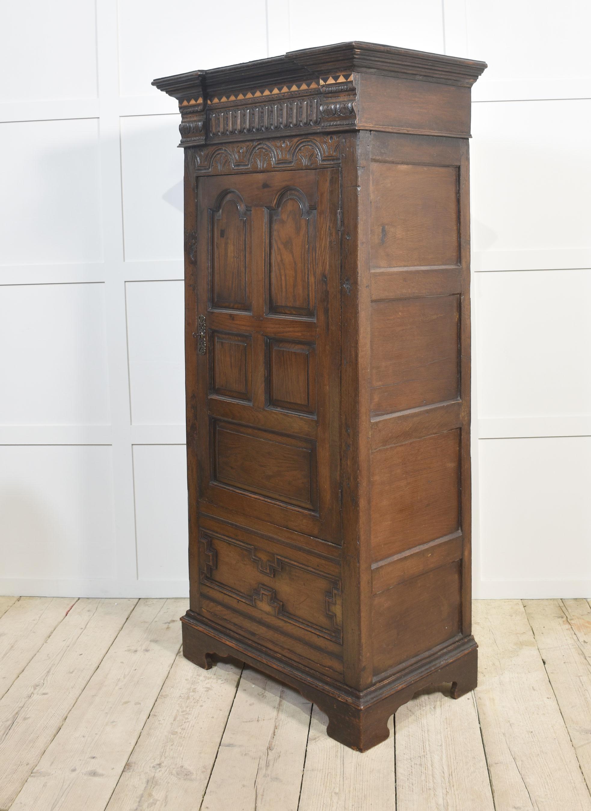Oak single door wardrobe For Sale 5