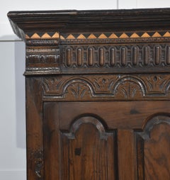Oak single door wardrobe