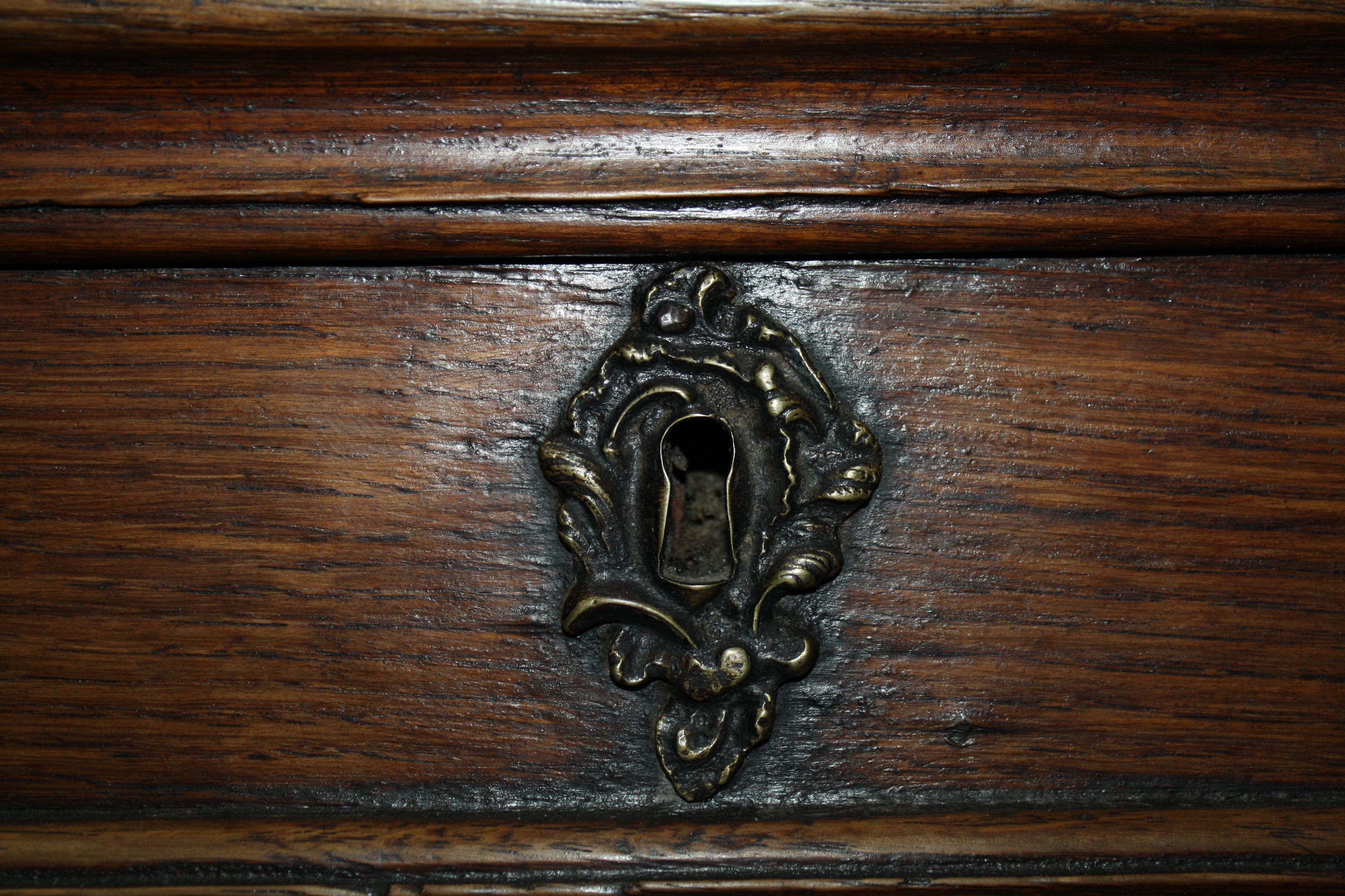 Oak Slant-Front Chest Desk, circa 1800 2