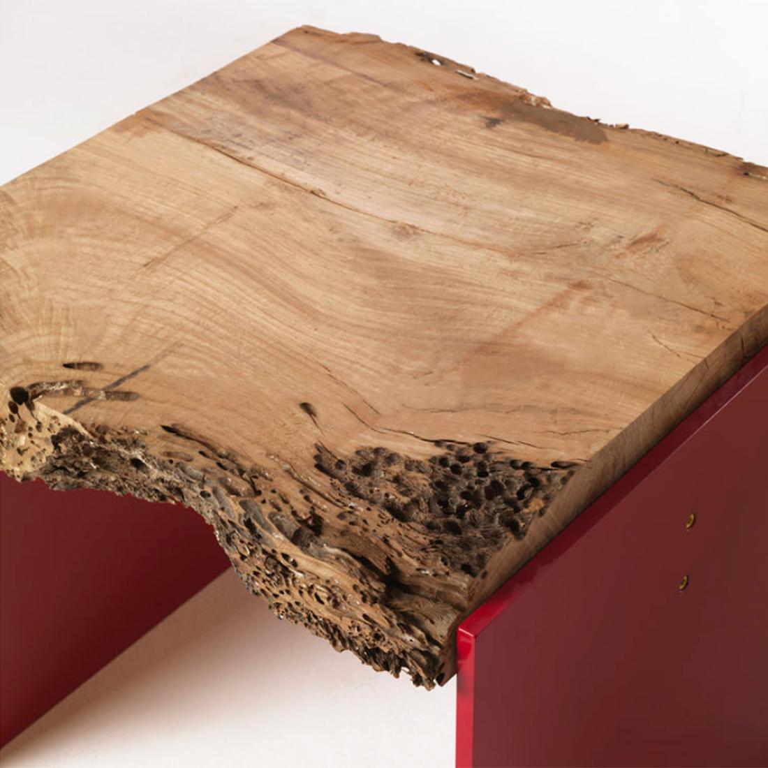 XXIe siècle et contemporain Tabouret rouge à lattes en chêne en vente
