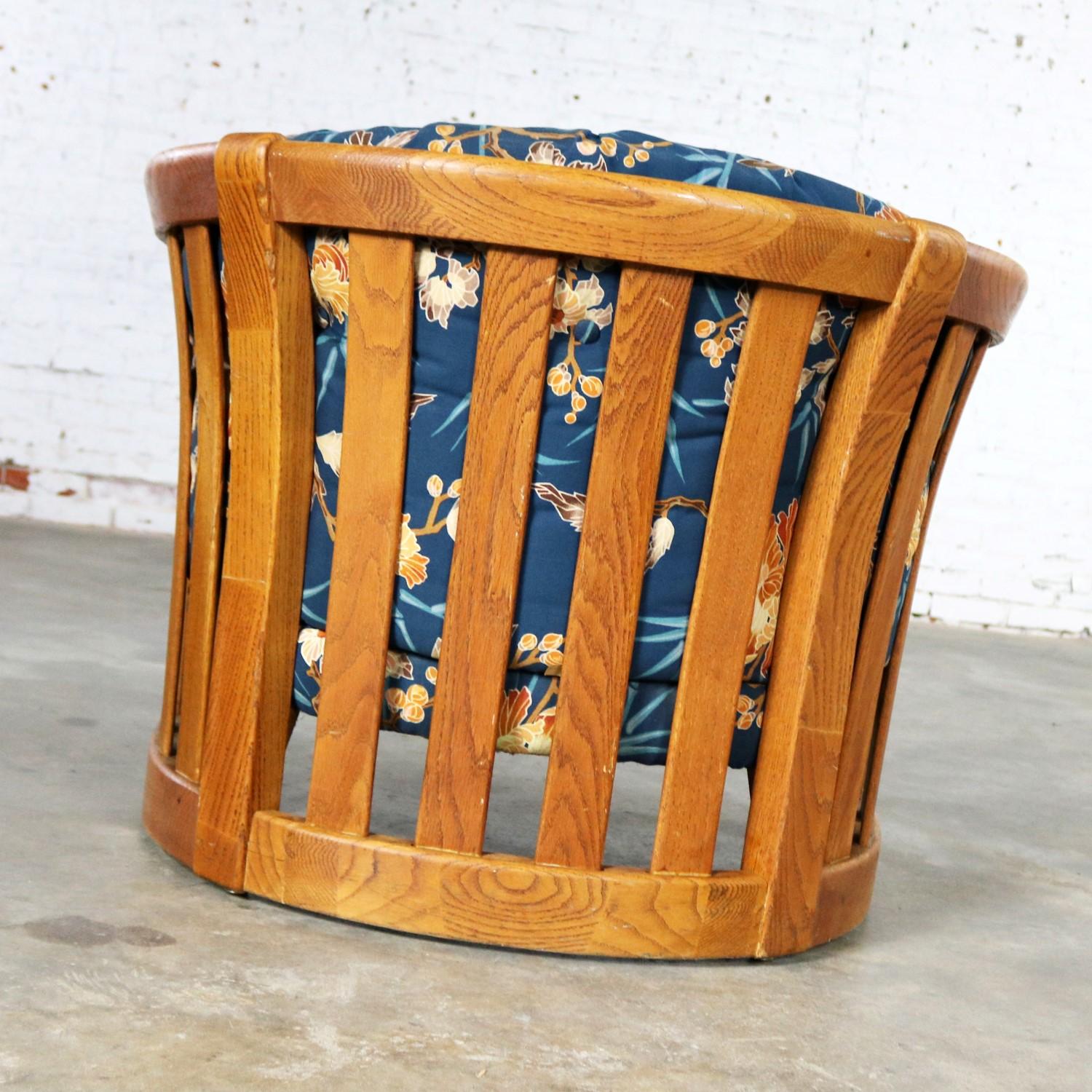 Oak Slatted Back Upholstered Barrel Lounge Chair, 1970s 1