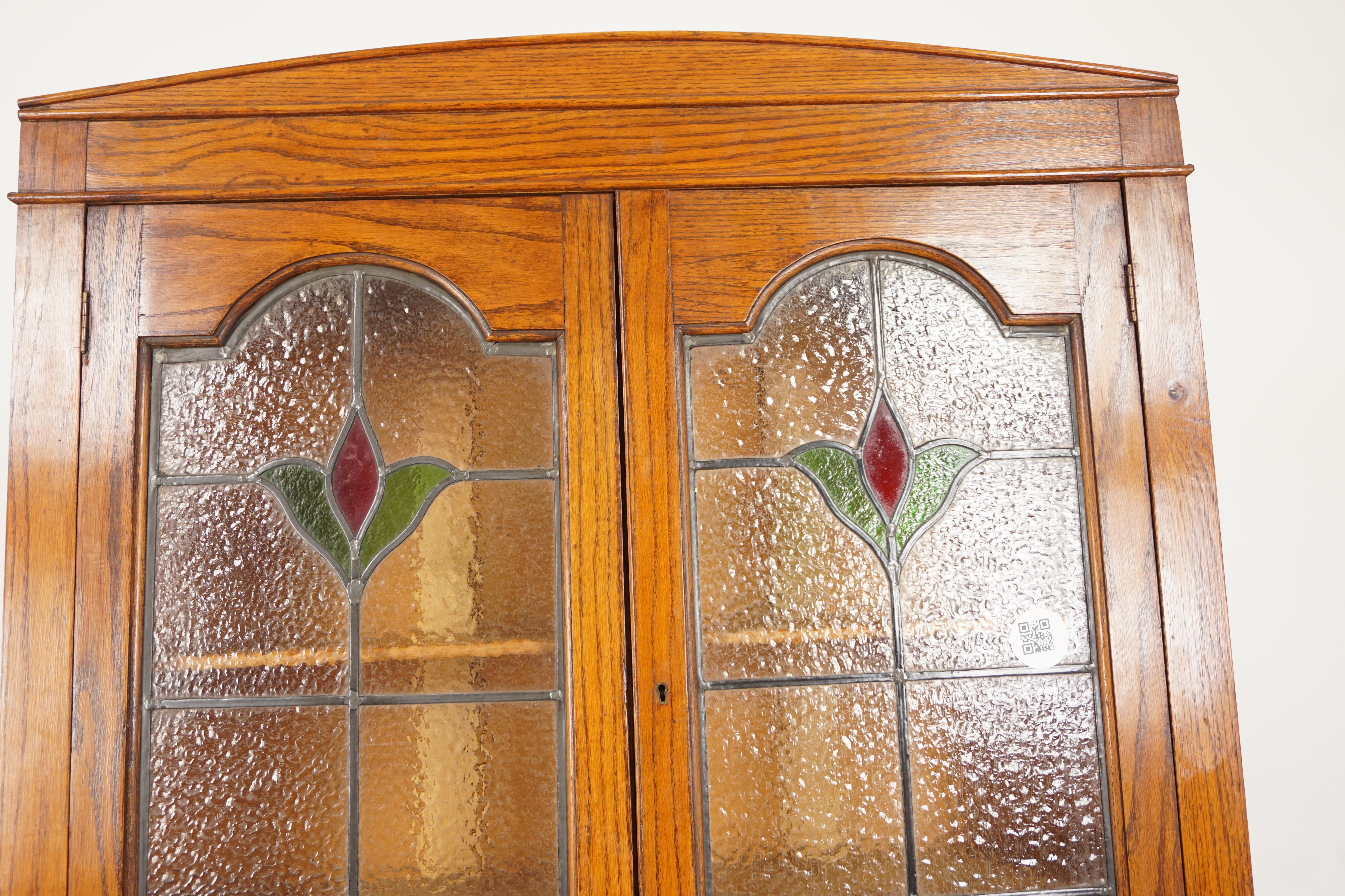 Oak Stained Glass Window Slant Front Desk with Bookcase Top, Scotland 1920, H800 In Good Condition For Sale In Vancouver, BC