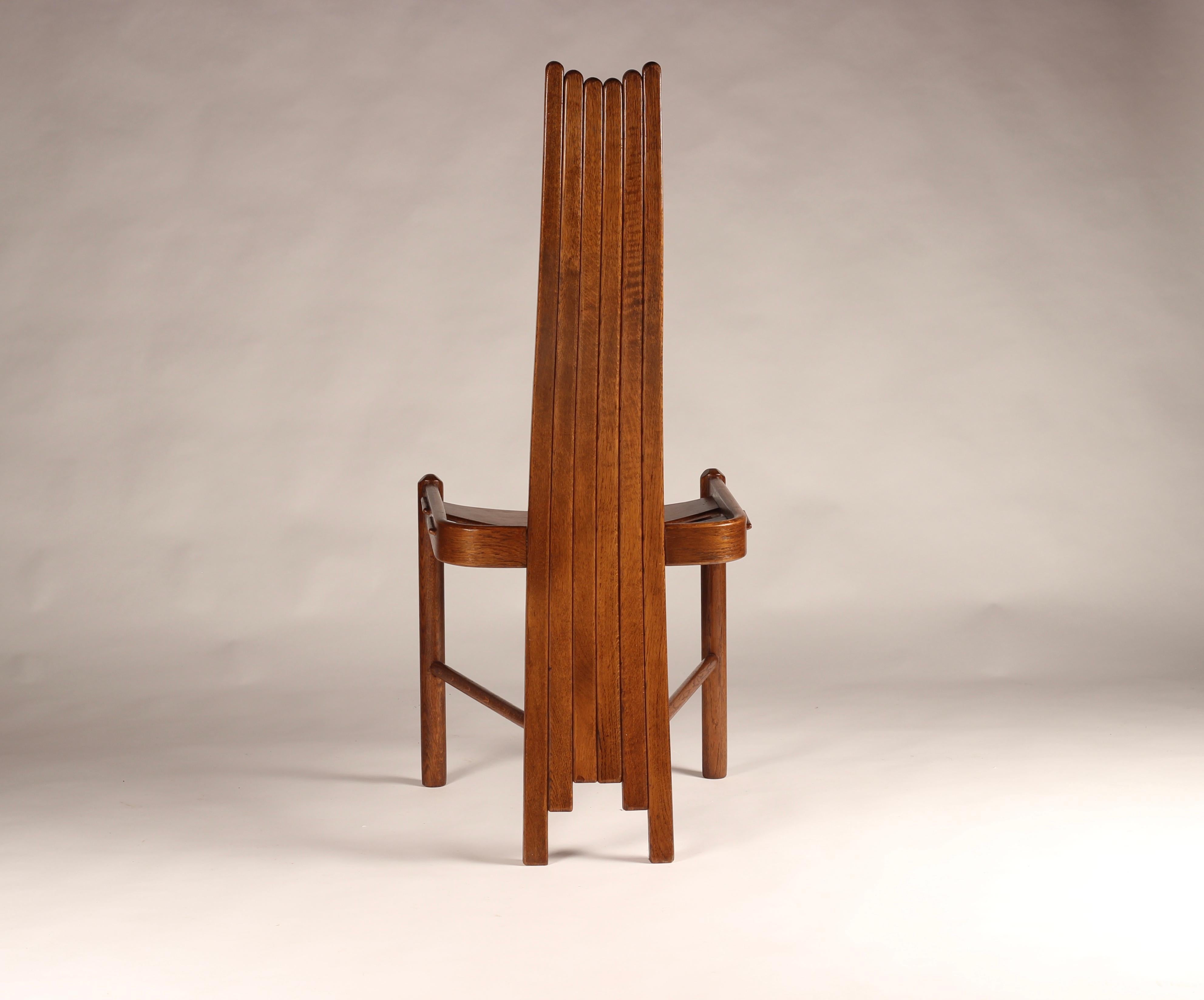British Oak Steam Bent Dining Chairs in the Arts and Crafts/ Art Nouveau Style, 1900’s For Sale