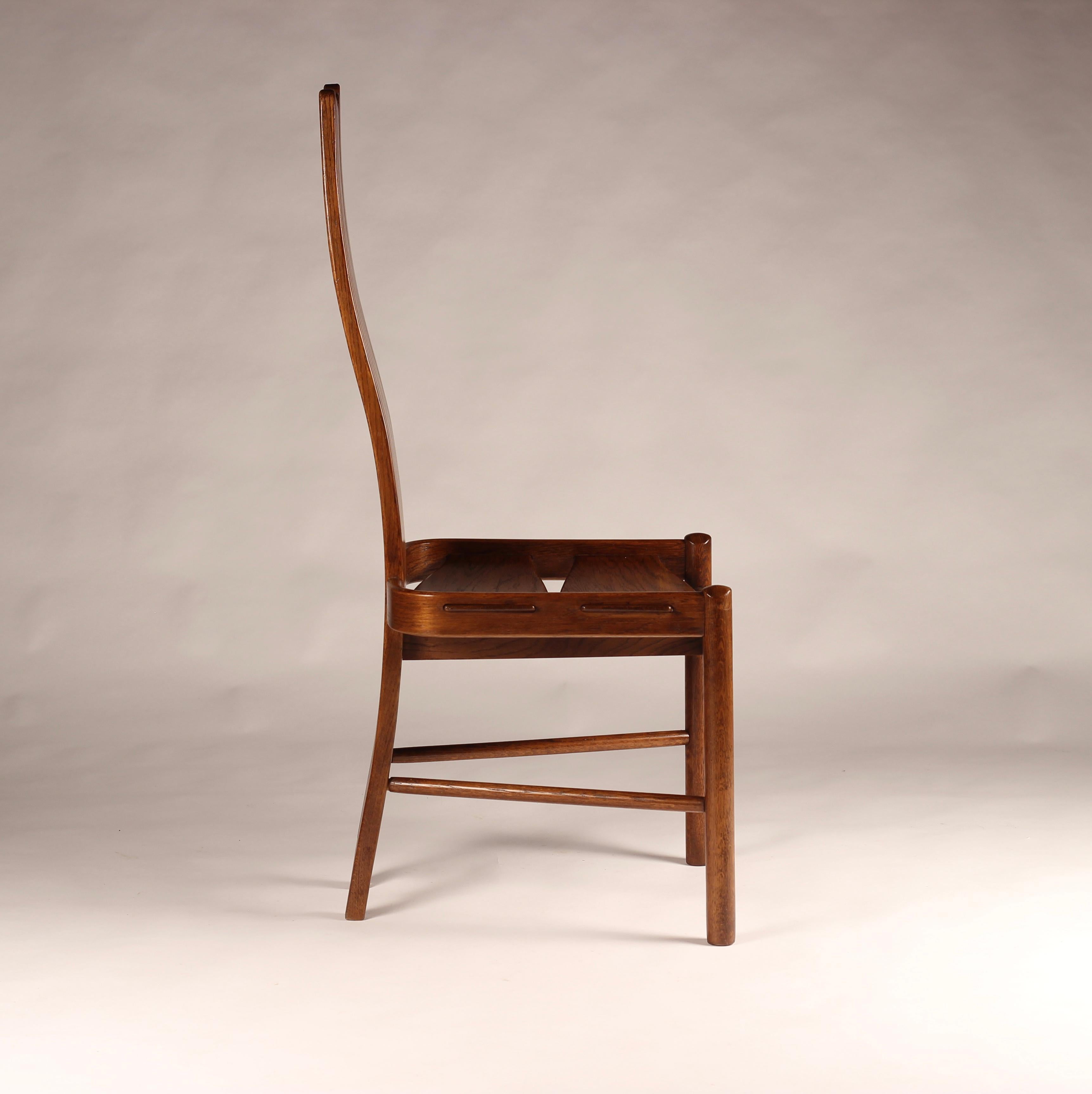 Esszimmerstühle aus gebogener Eiche im Arts and Crafts/ Art nouveau-Stil, 1900er Jahre im Angebot 1