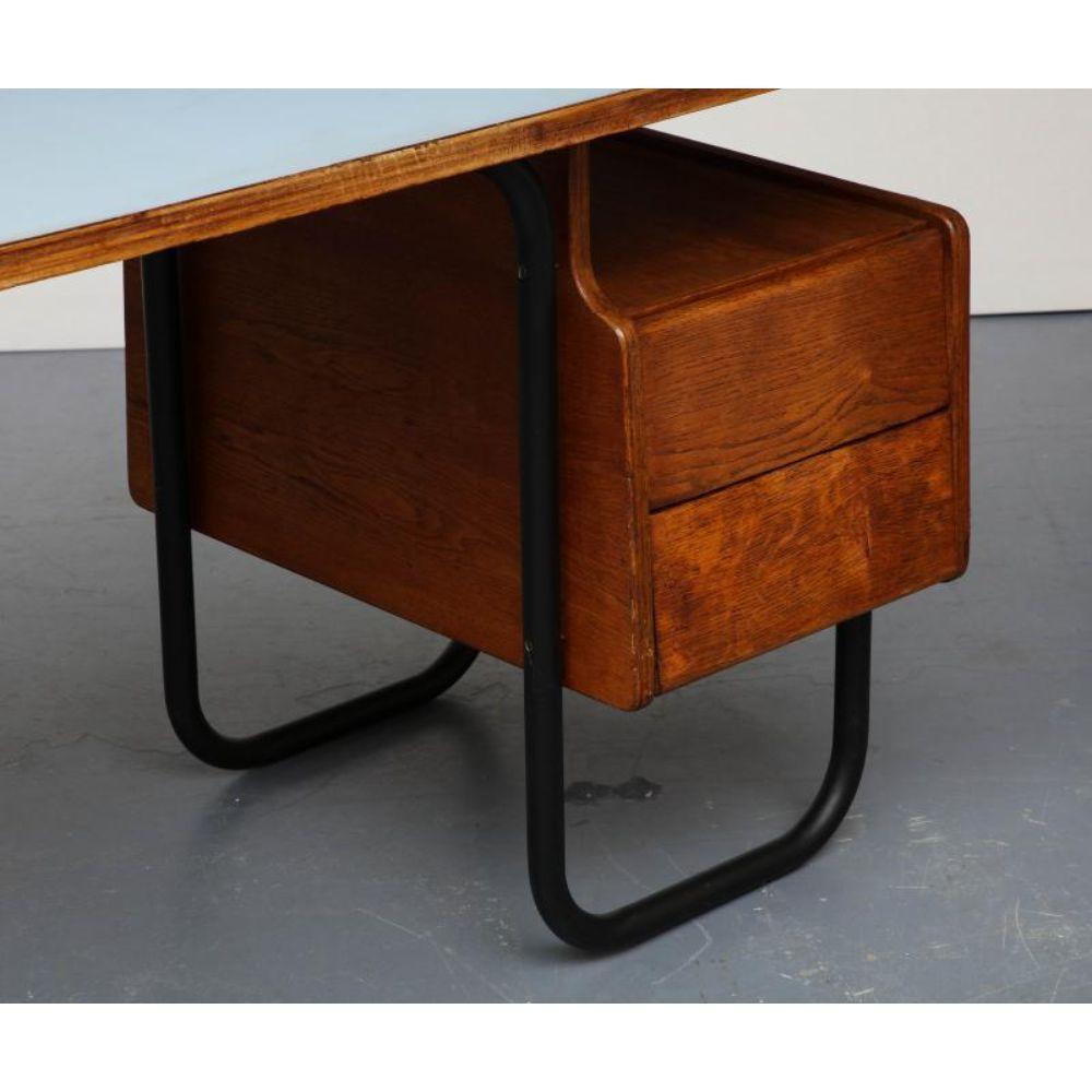 Schreibtisch aus Eiche, Stahl und Laminat von Robert Charroy, um 1955 im Angebot 2